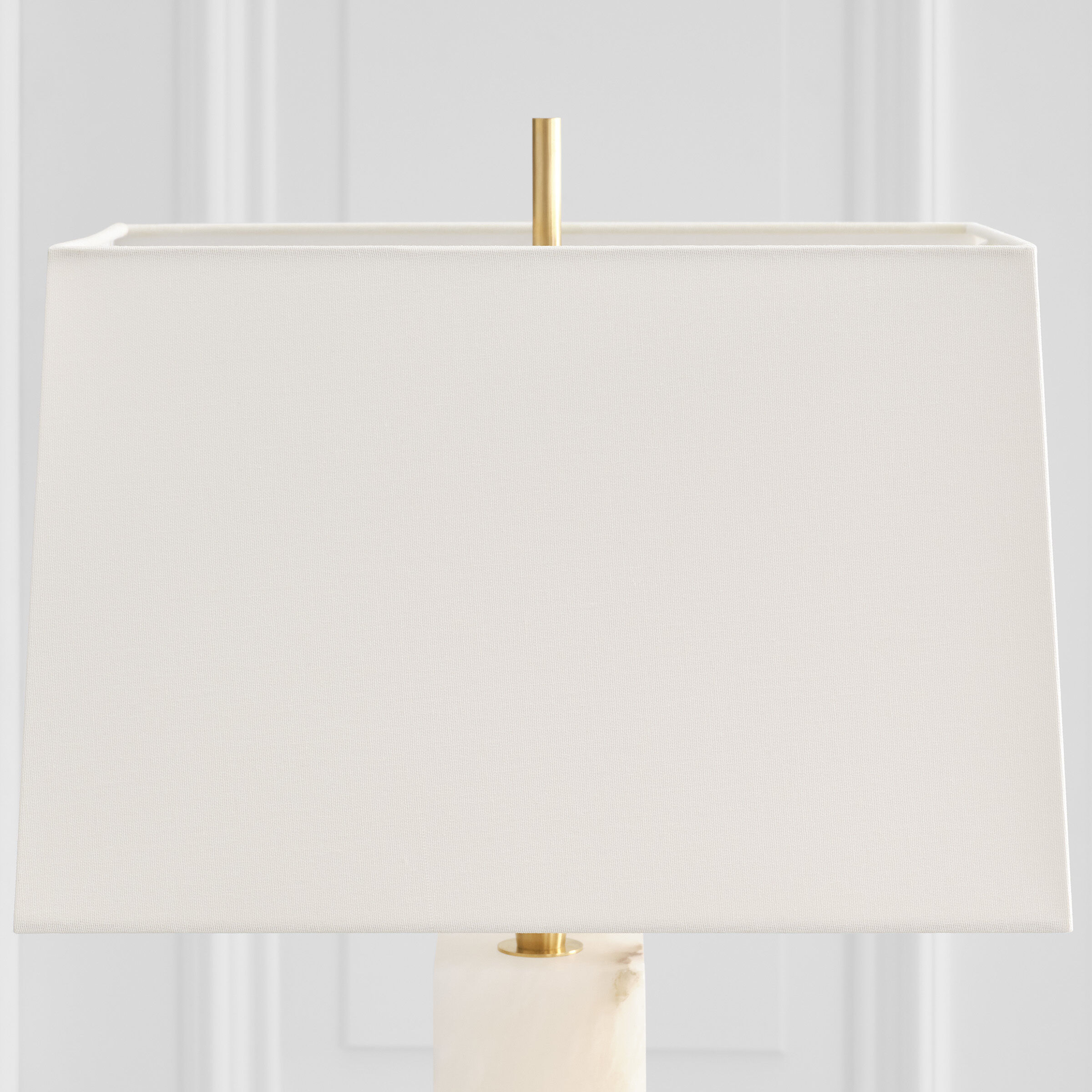 Thomas O'Brien Gironde 31.25 inch 15 watt Alabaster and Hand-Rubbed Antique Brass Table Lamp Portable Light, Large