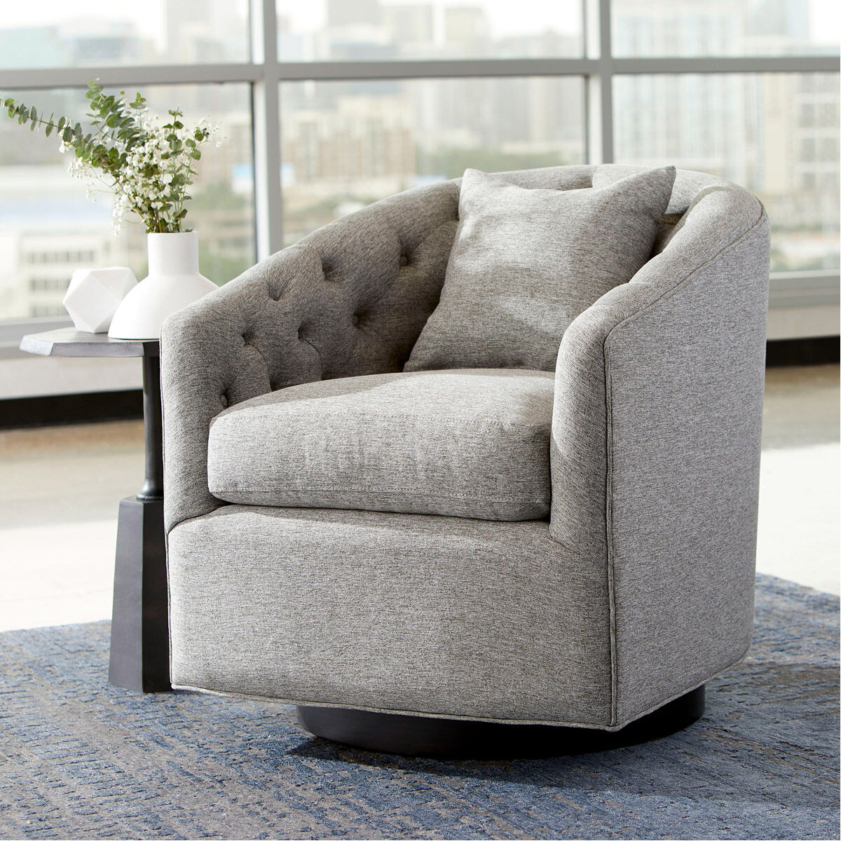 Hydra 32 inch 100.00 watt Gunmetal Table Lamp Portable Light