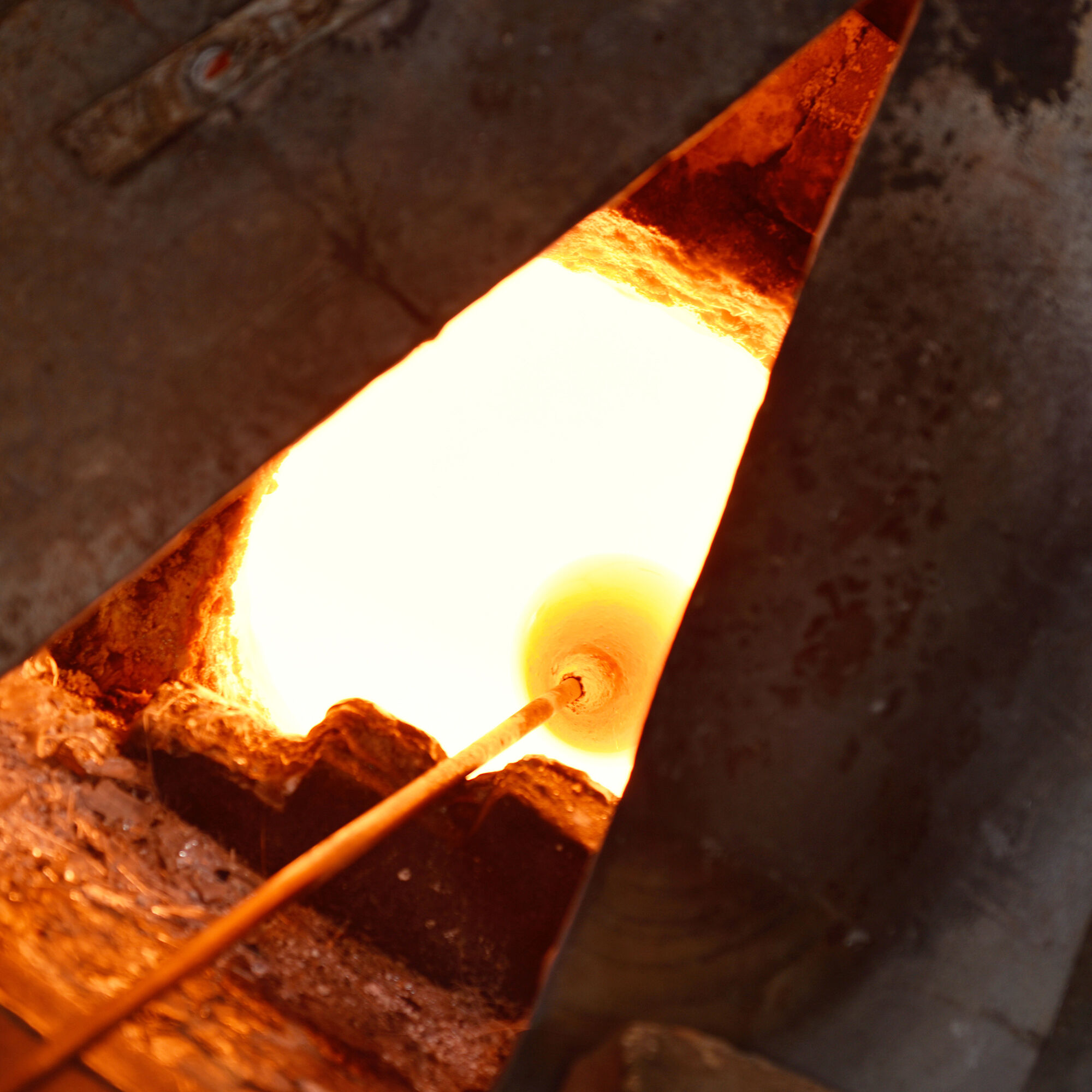 Curva LED 4.7 inch Brass Vanity Light Wall Light