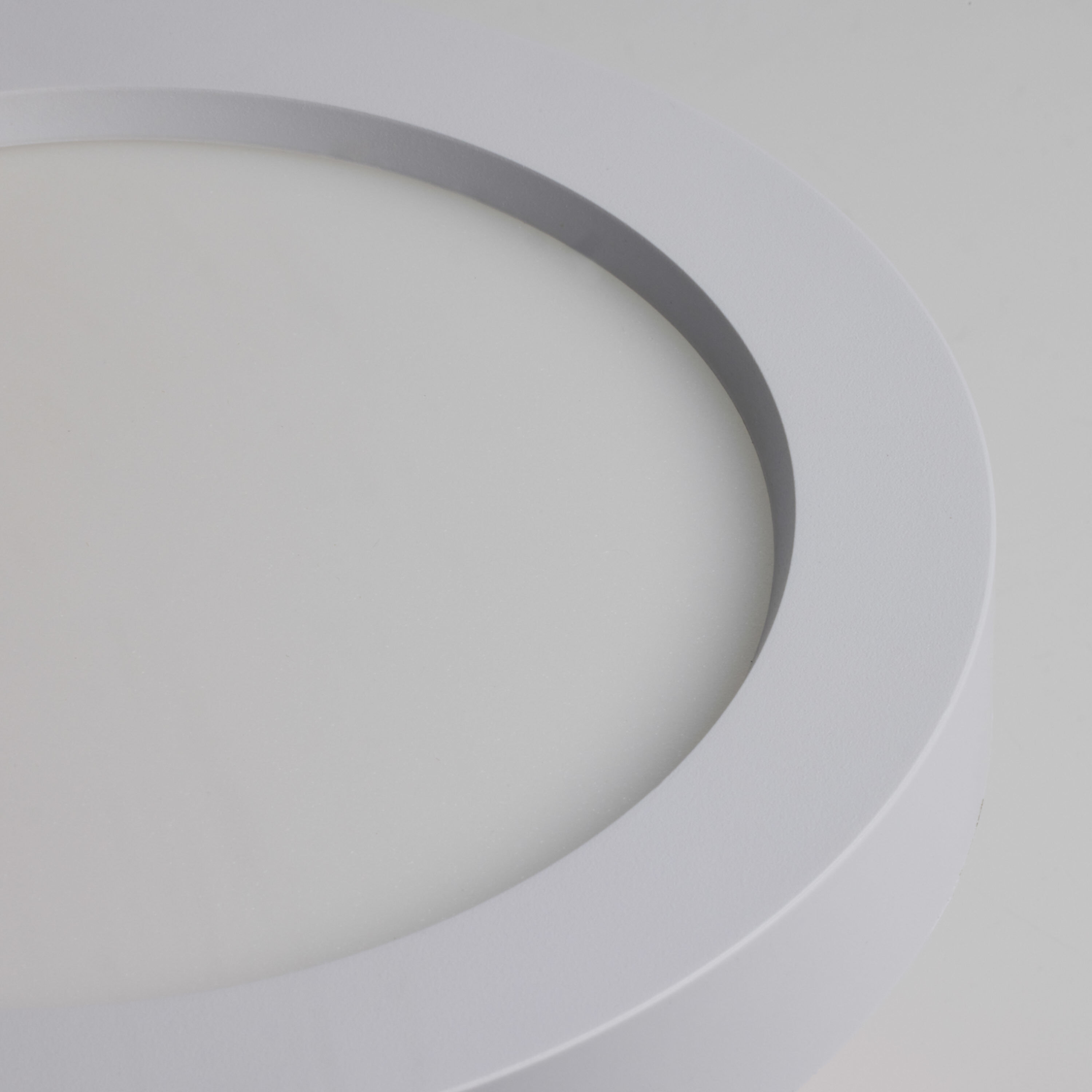 Brentwood Integrated LED White LED Disk