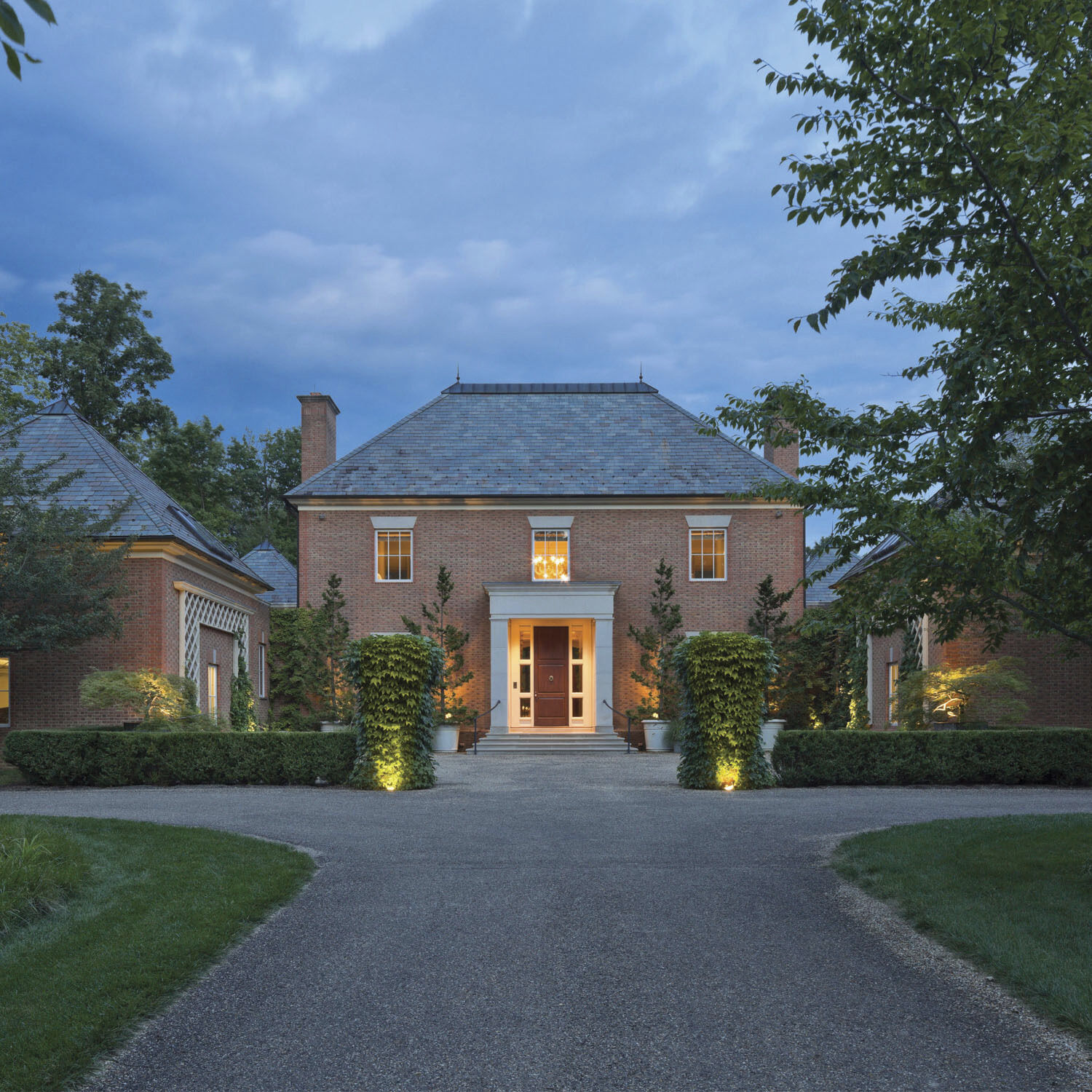 Hardy Island 12v 13.00 watt Black Landscape Well Light, Reversible