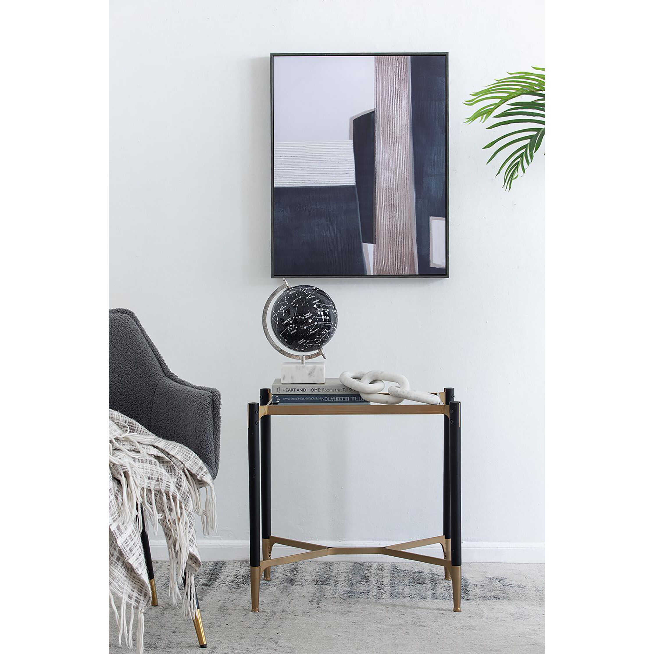 Constellation White/Black Globe