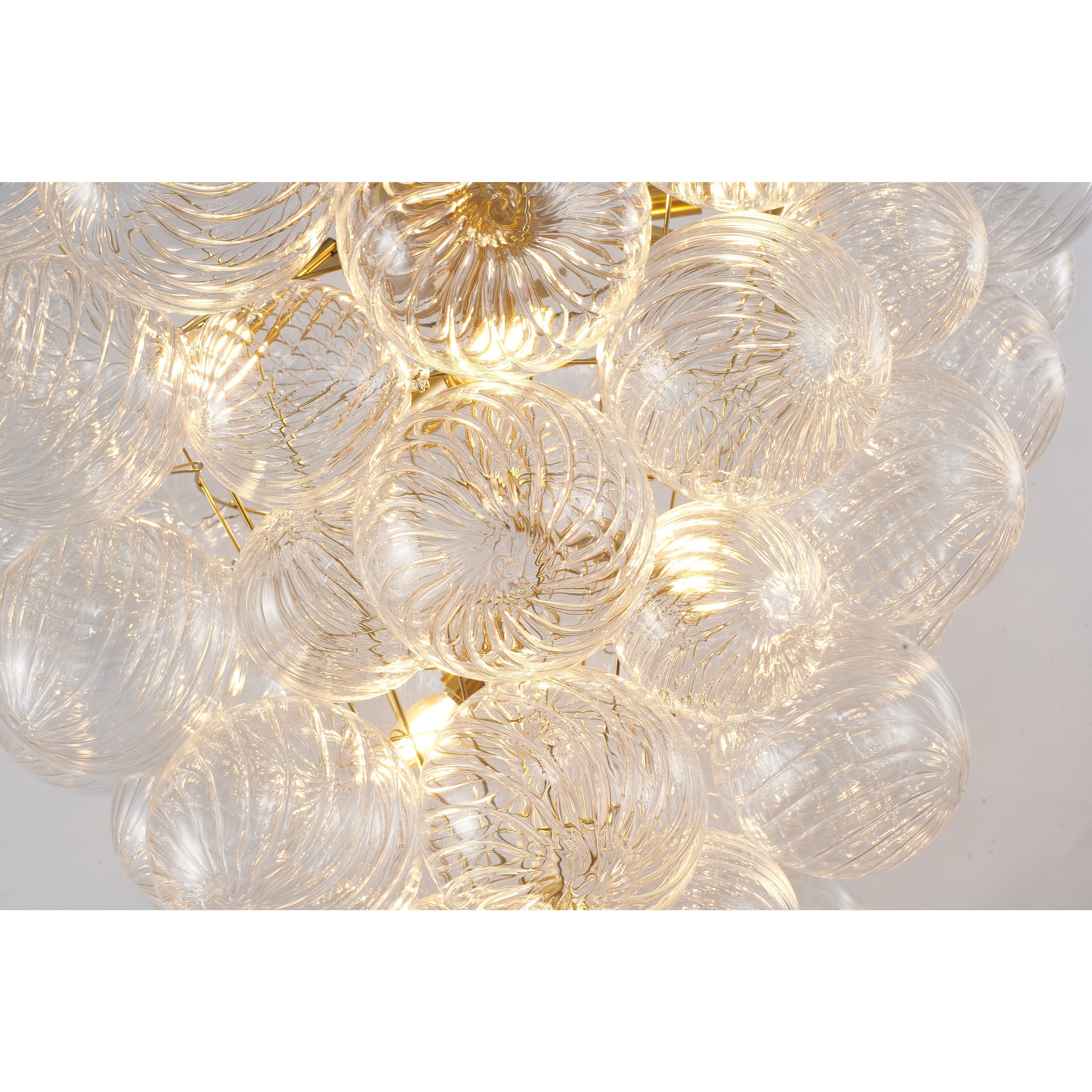Canada LED 32 inch Brass Chandelier Ceiling Light