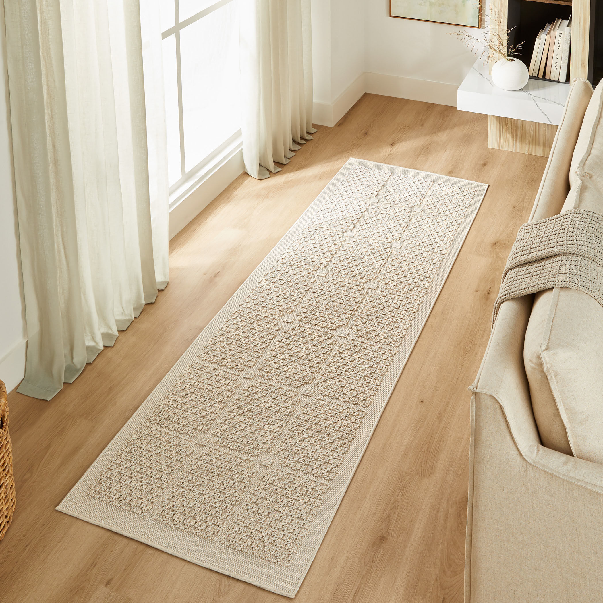 Forza 94 X 32 inch Neutral Rug in 2 x 8