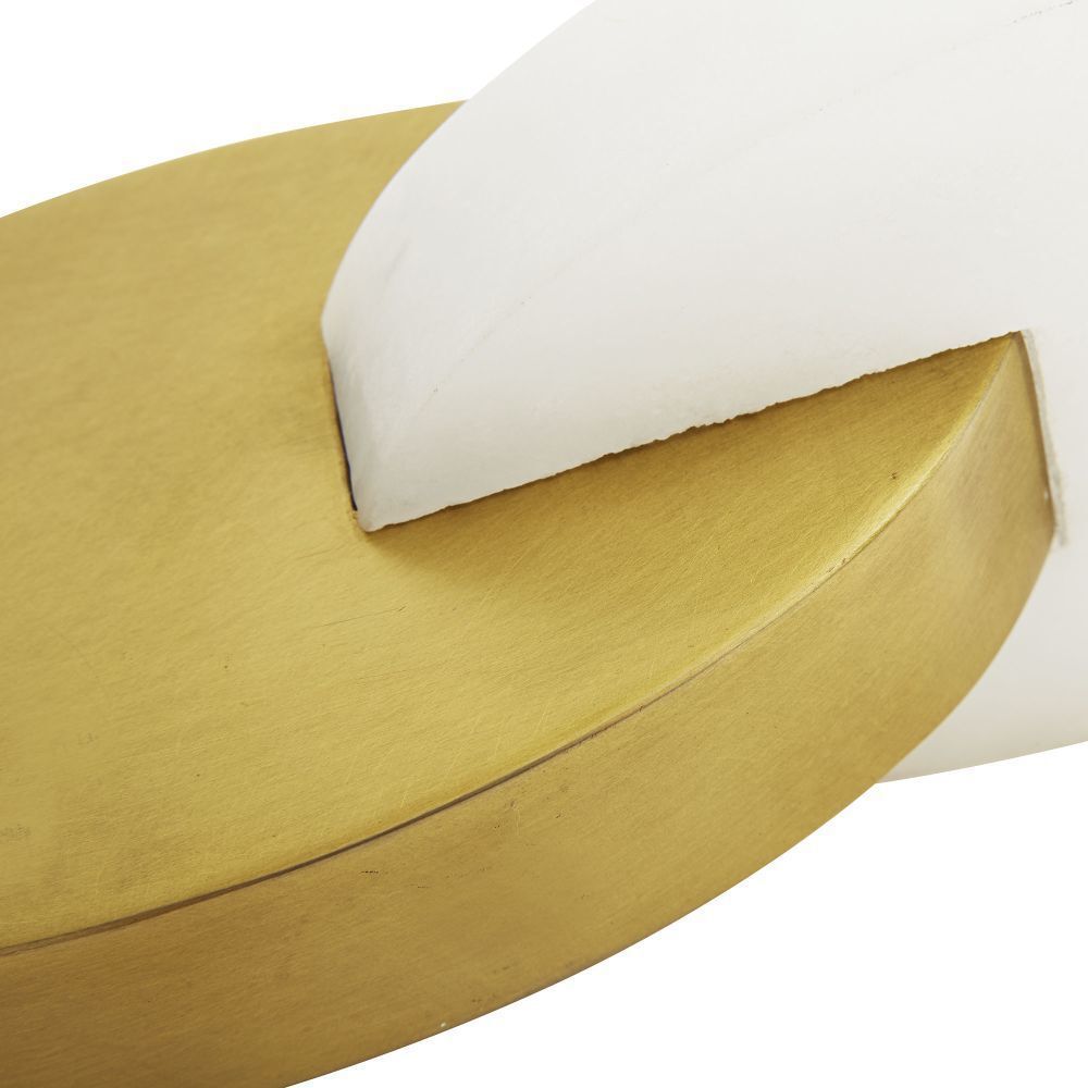 Howe Natural Sculpture