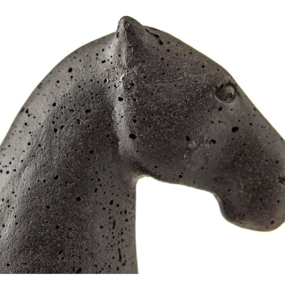 Vanderlinde Charcoal Sculpture