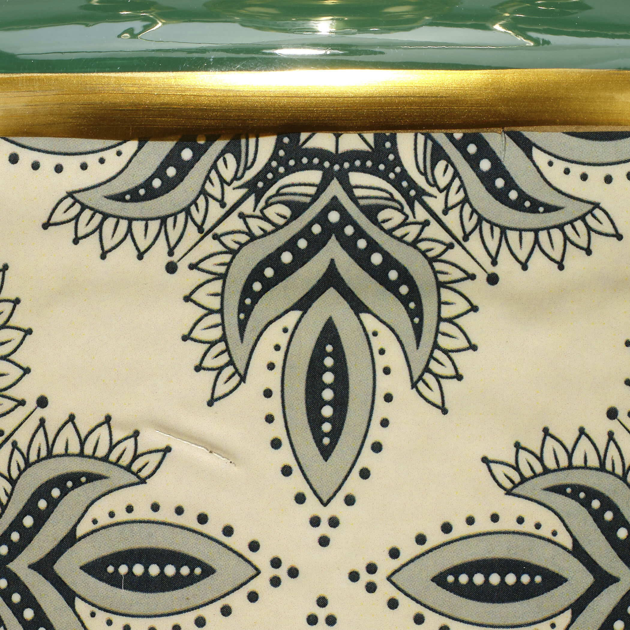 Harlequin 31 inch 100 watt Cream and Green Patterned Table Lamp Portable Light, Inline