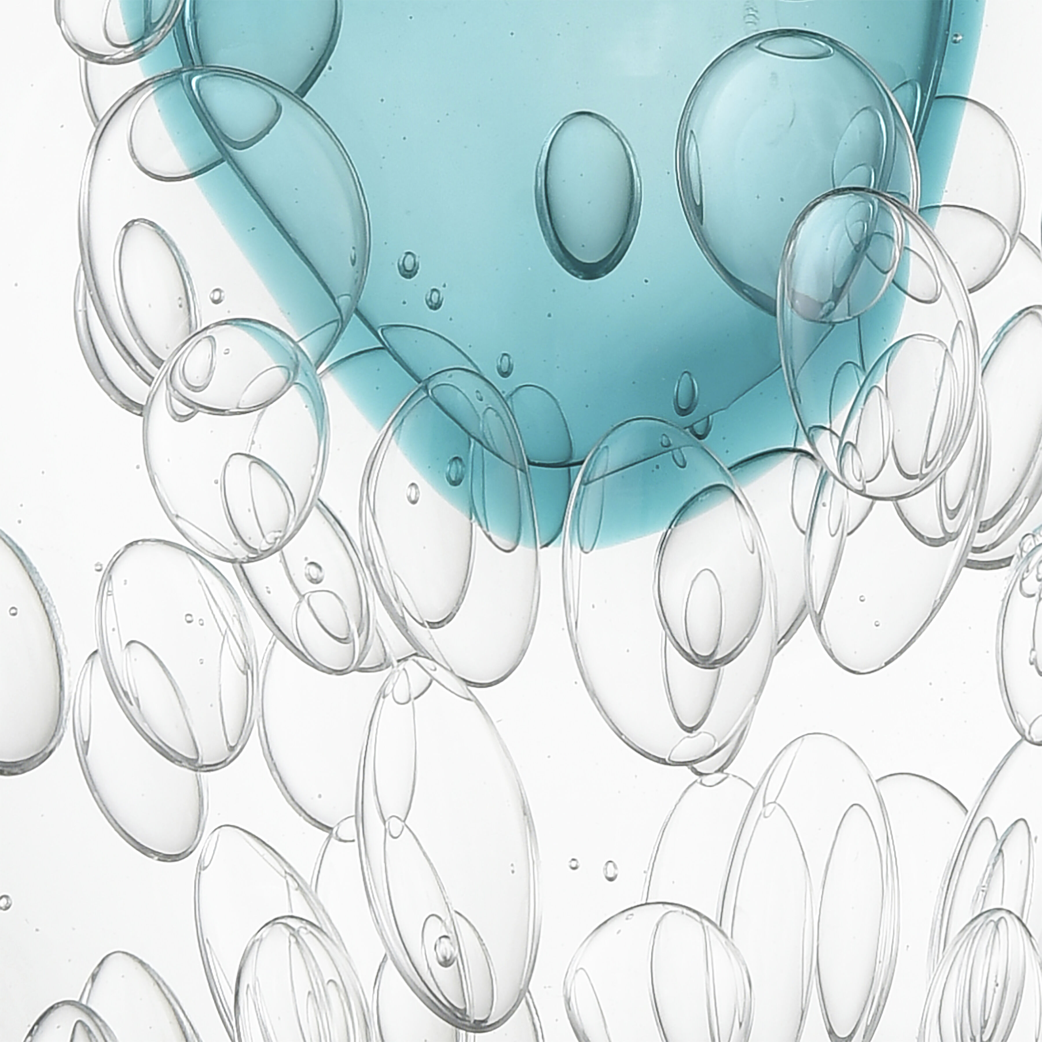 Threads Clear with Blue Object