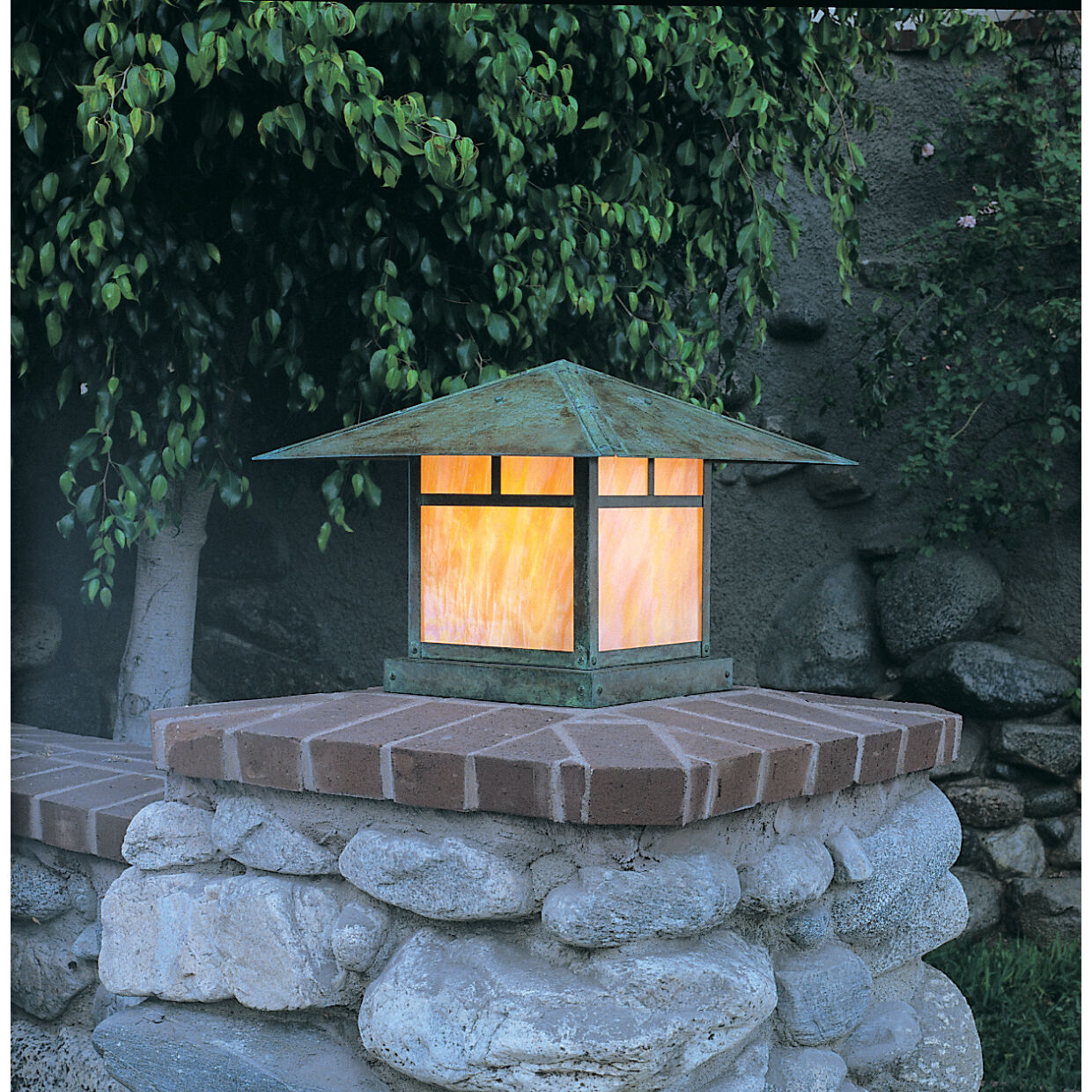 Craftsman style post light hotsell