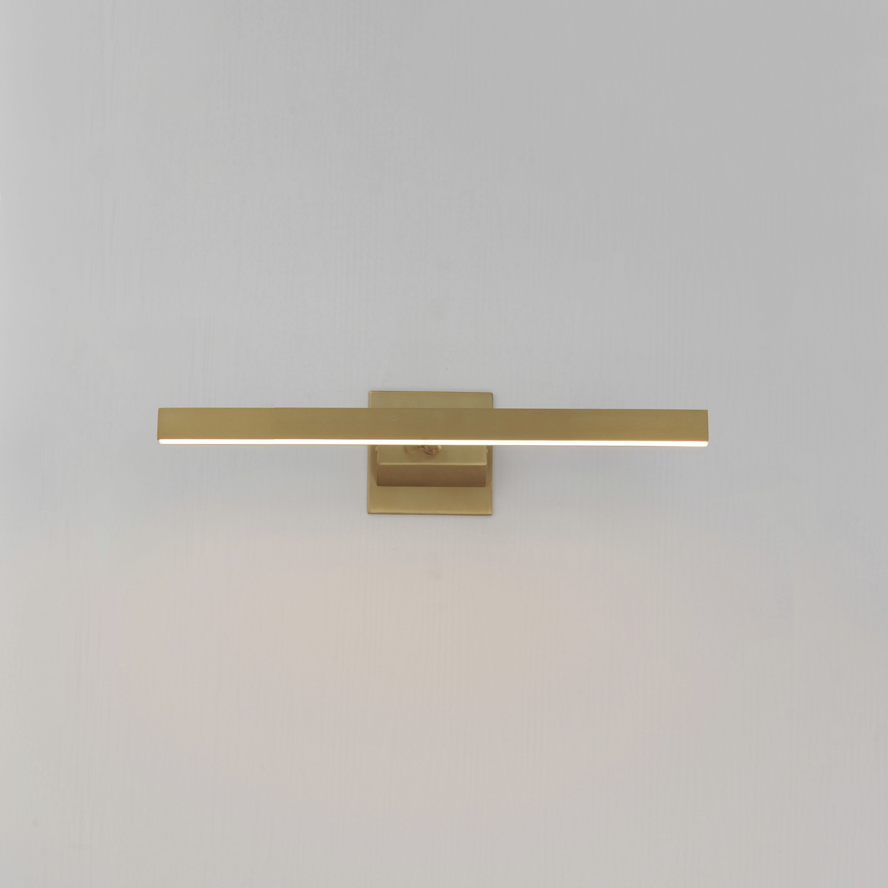 Pasha Wall Sconce Wall Light in Gold