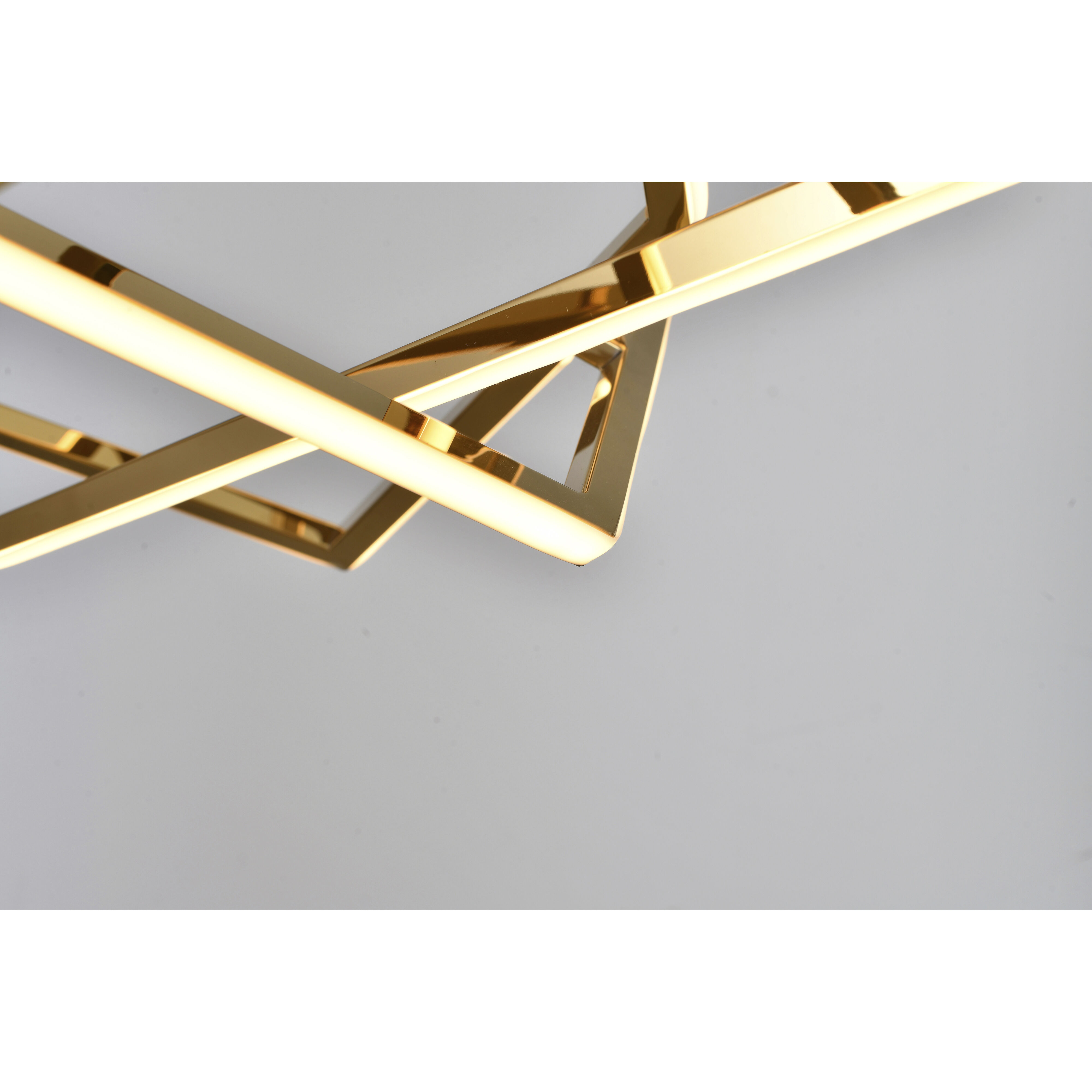 Canada LED 31.5 inch Gold Chandelier Ceiling Light