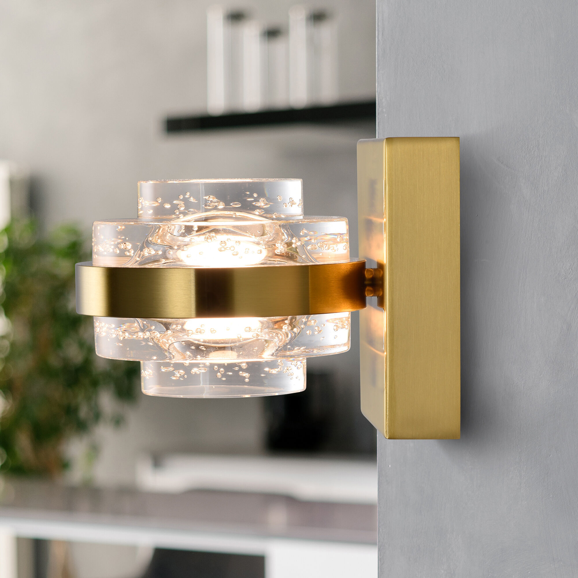Milano Series Sconce Wall Light in Antique Brass, Artisan Collection