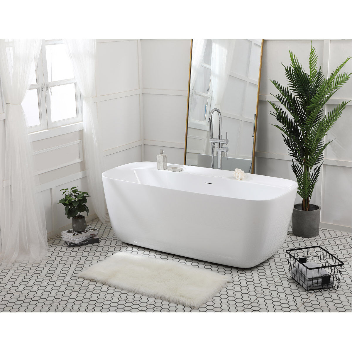Calum Glossy White and Chrome Bathtub