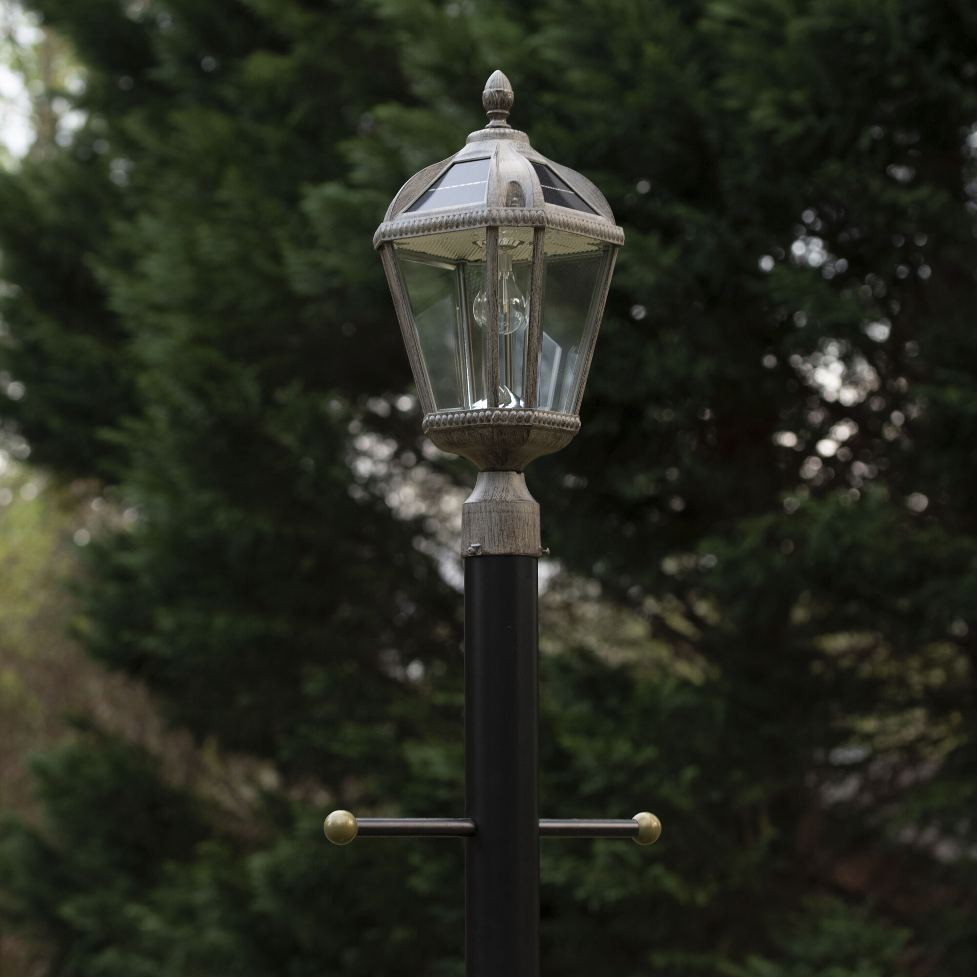 Royal LED 18 inch Weathered Bronze Post Light, Solar