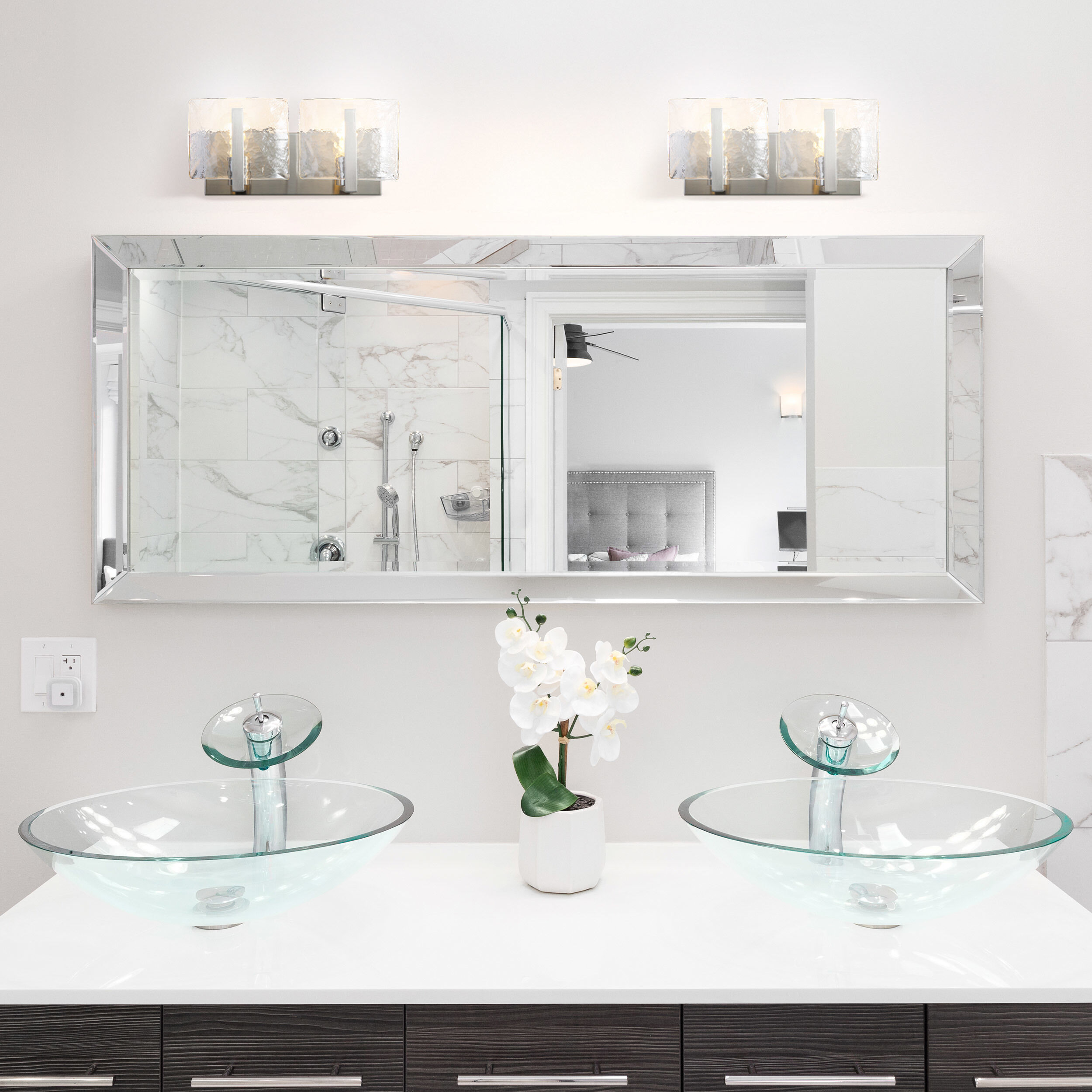 Aenon Vanity Wall Light in Pewter