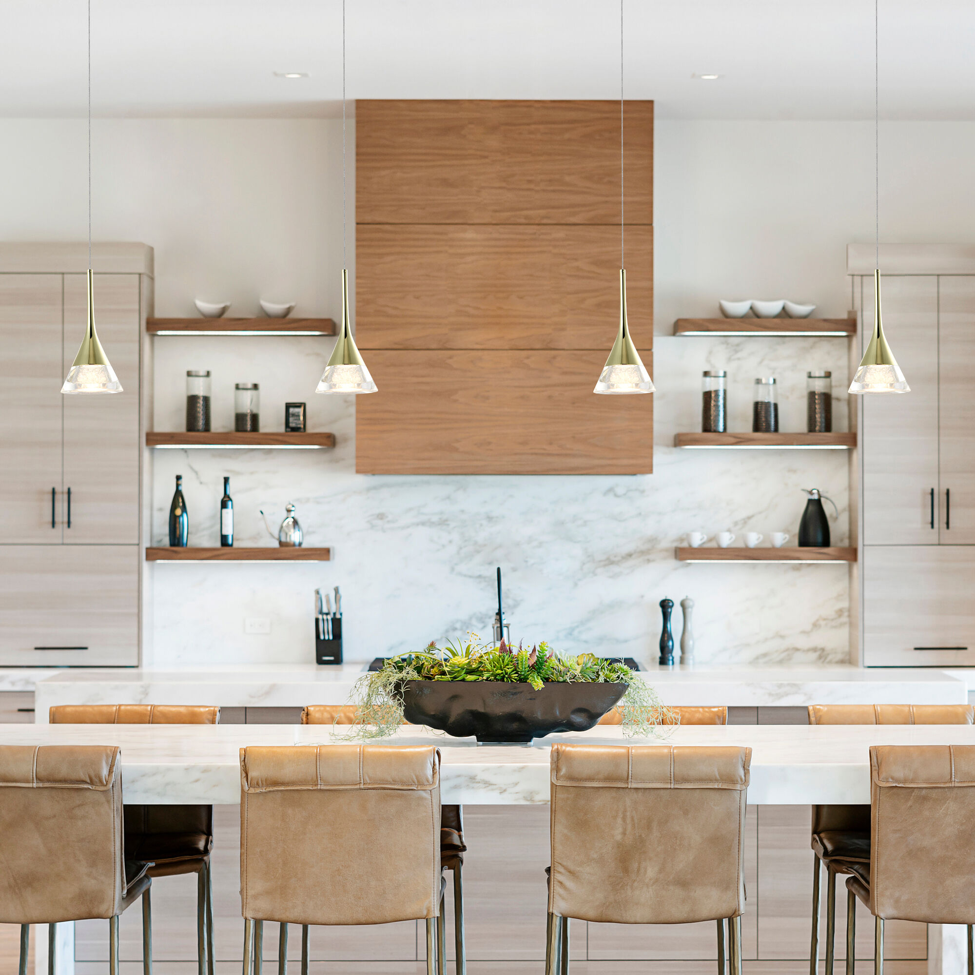 Artisan Collection/AMALFI Series 4.75 inch Gold Pendant Ceiling Light