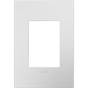 Legrand Adorne Powder White Wall Plate, 1-Gang AWP1G3PW4 - Open Box