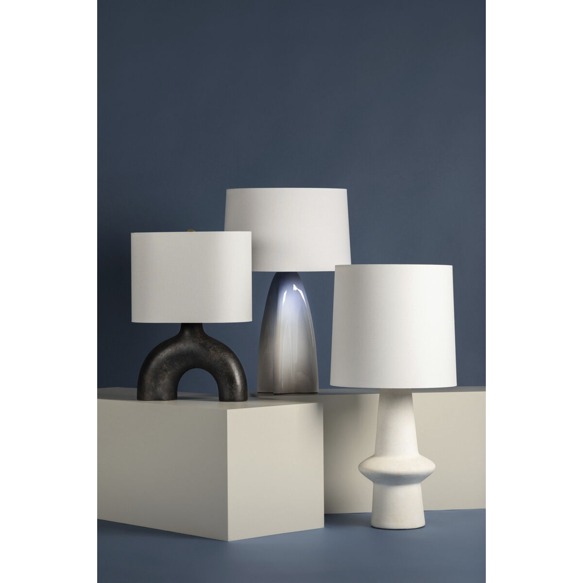 Valhalla 21.75 inch 60.00 watt Aged Brass and Earth Charcoal Ceramic Table Lamp Portable Light