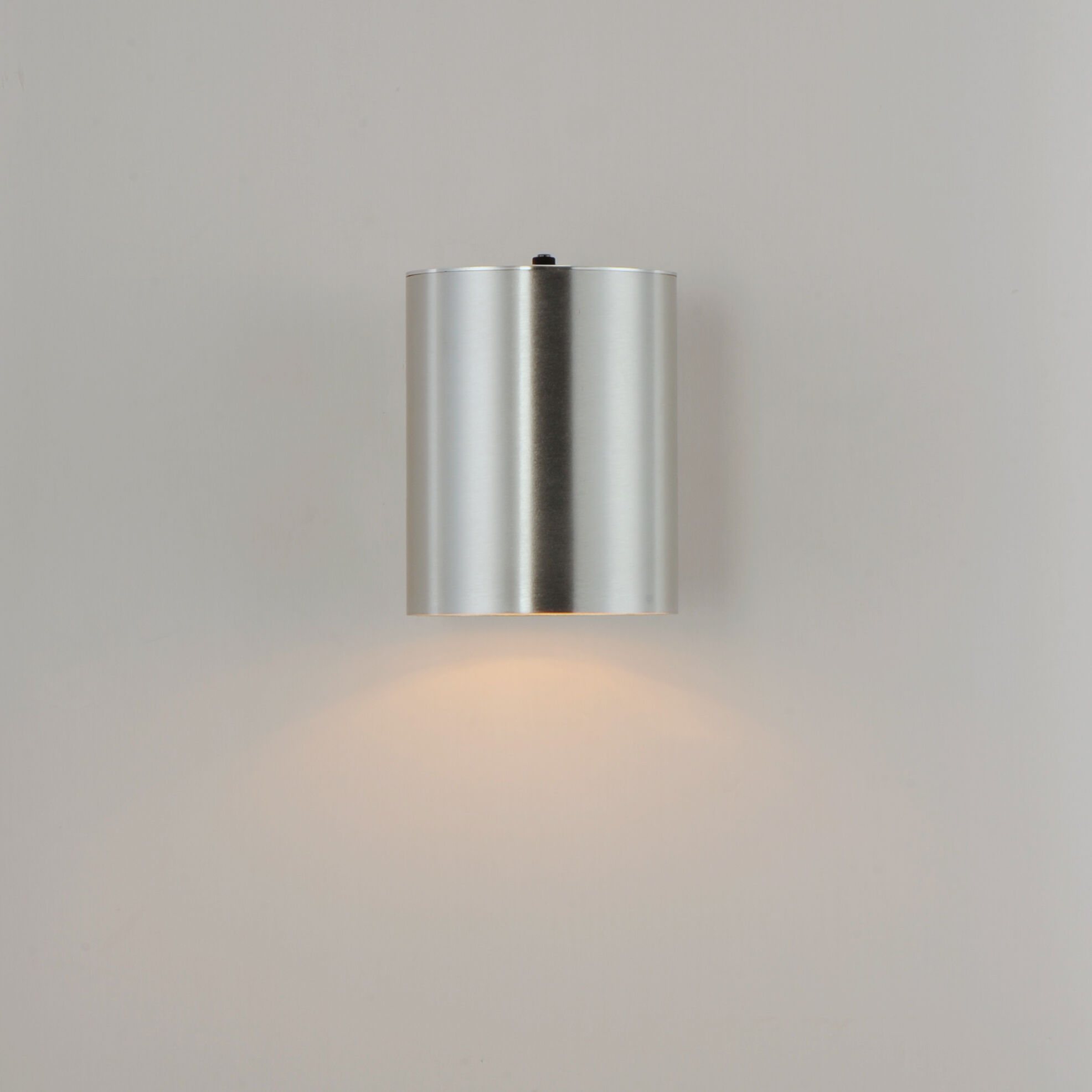 Lightray Wall Sconce Wall Light in Brushed Aluminum