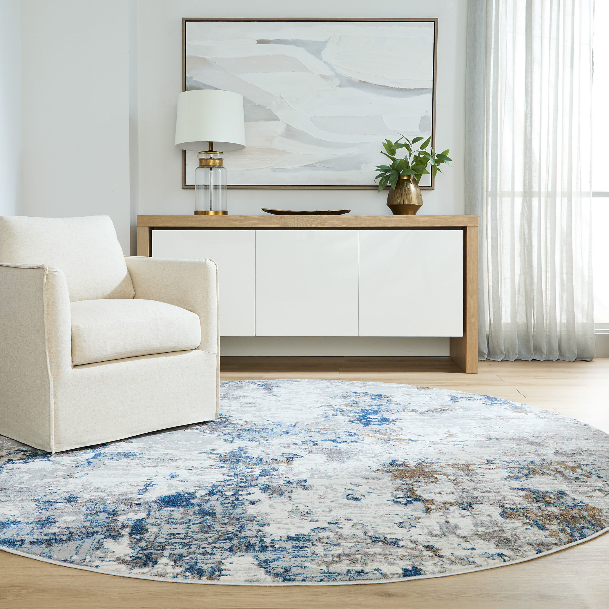 Darica Blue Rug in 8 Round