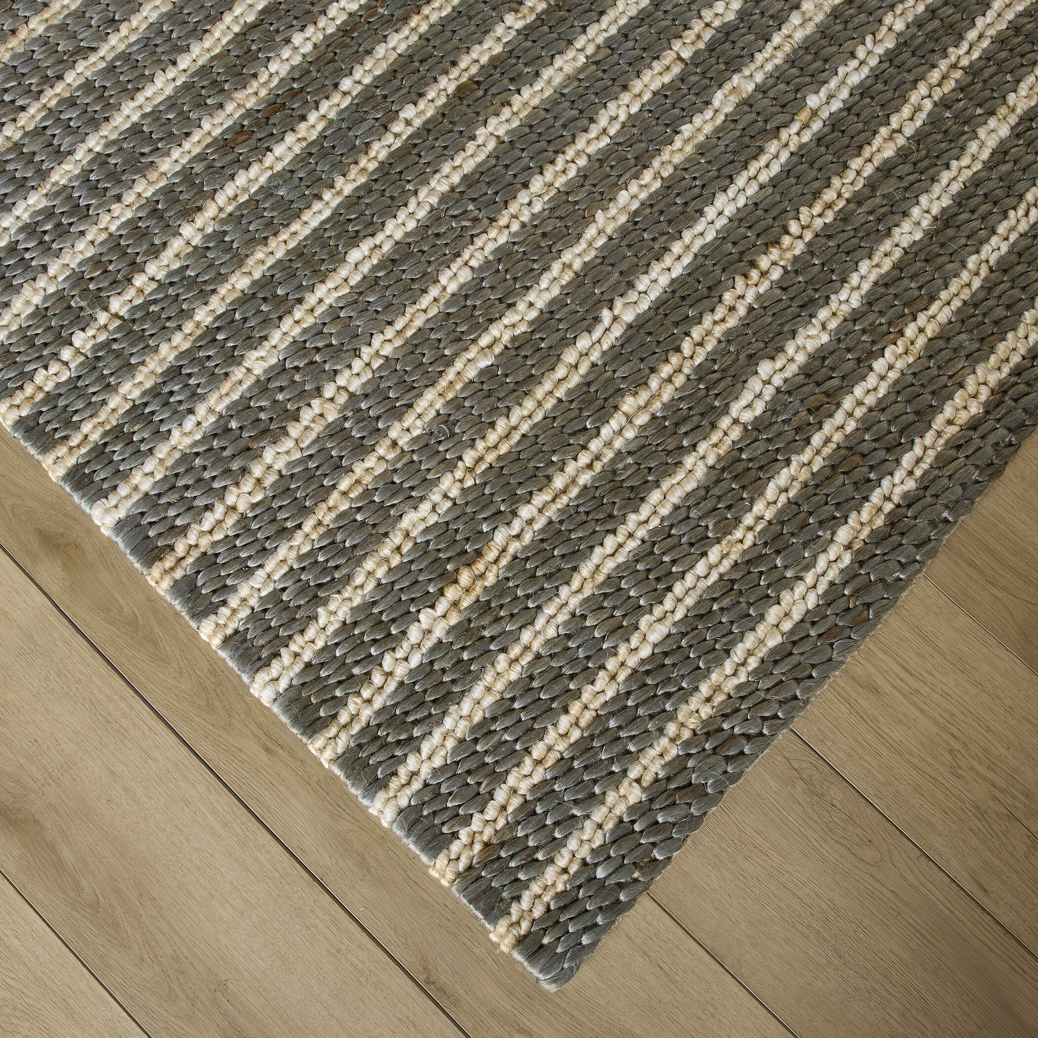 Natural Luxe Beige and Gray Indoor Rug