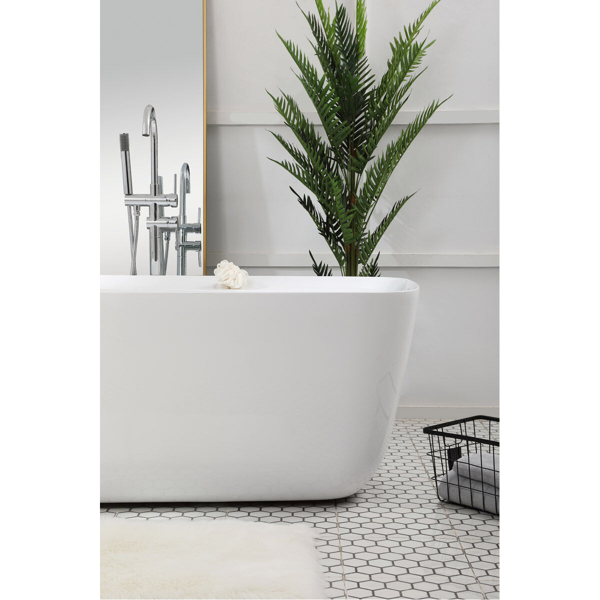 Calum Glossy White and Chrome Bathtub