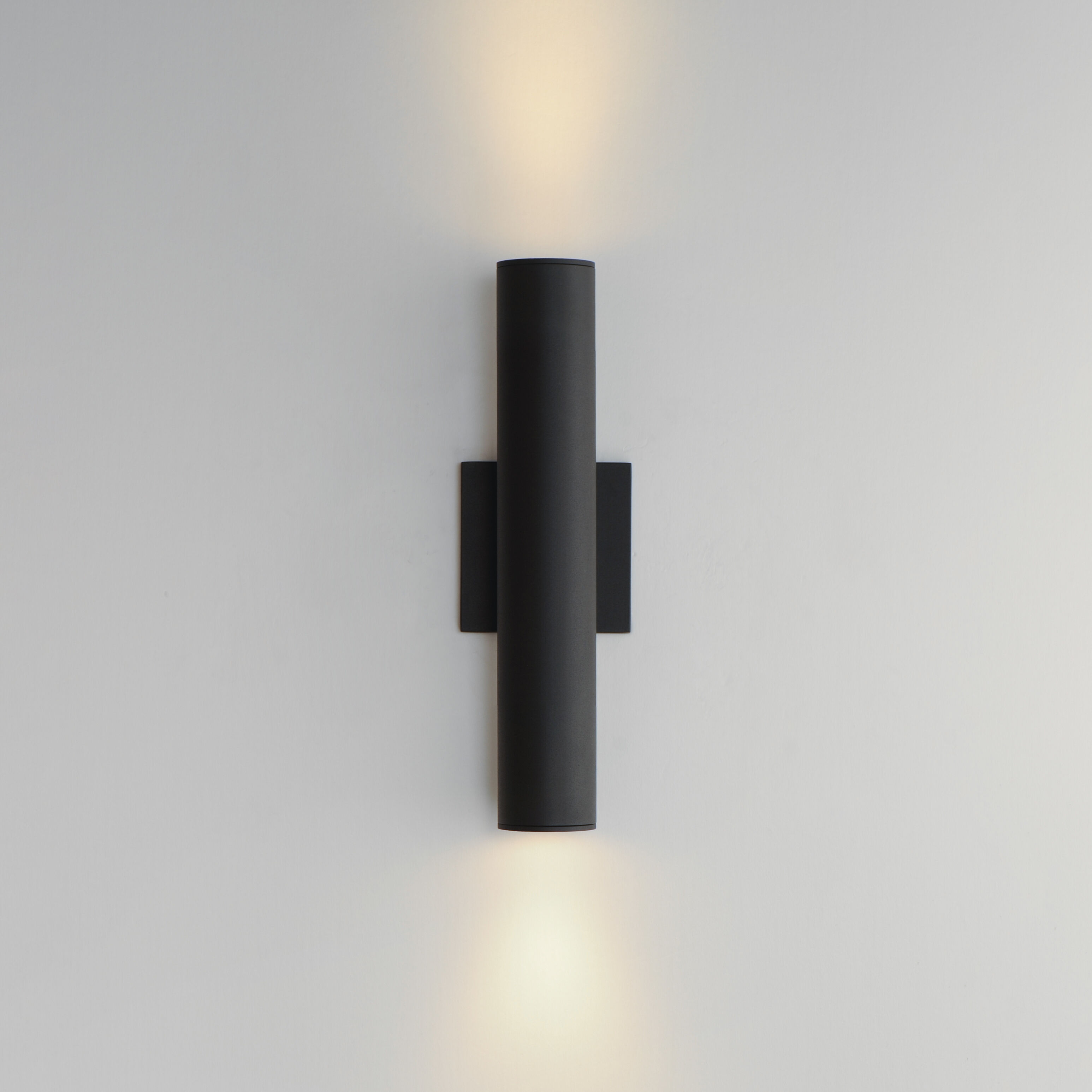 Calibro LED 14.5 inch Black Outdoor Wall Mount