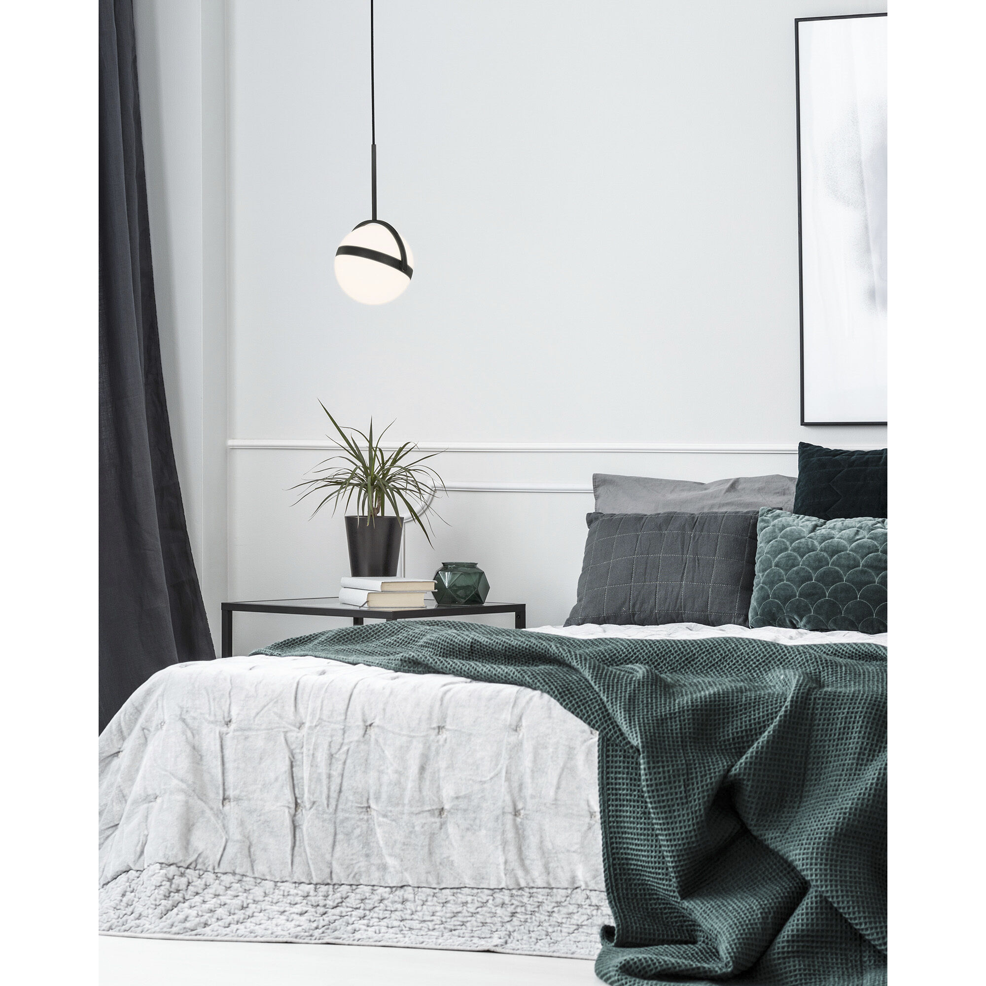 Globo Pendant Ceiling Light in Matte Black