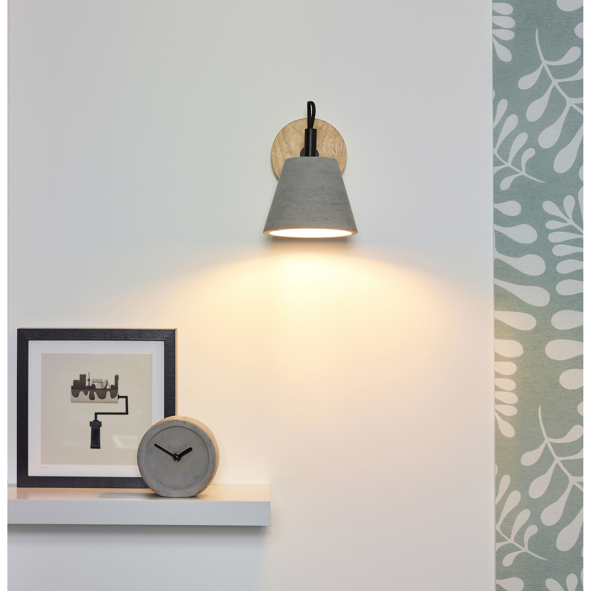Turtle Bay Wall Sconce Wall Light