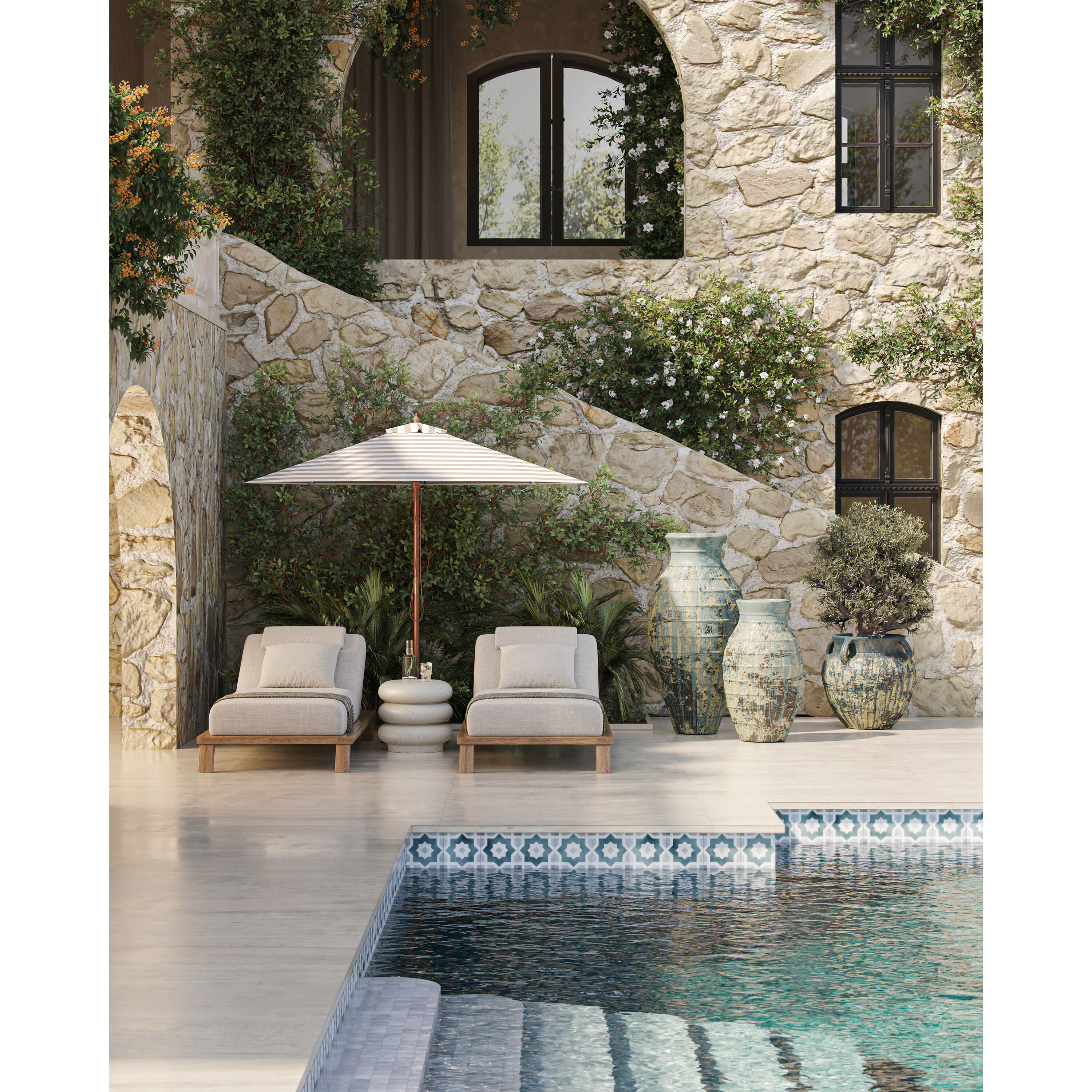 Agrigento Antique White/Blue Drip Outdoor Planter