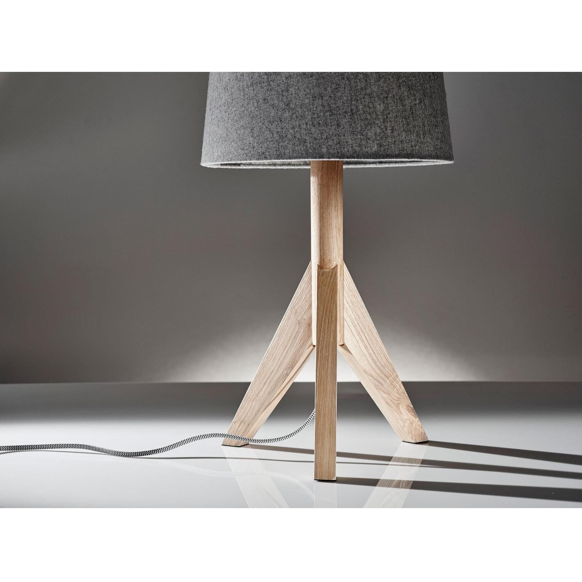 Adesso eden floor lamp 2025