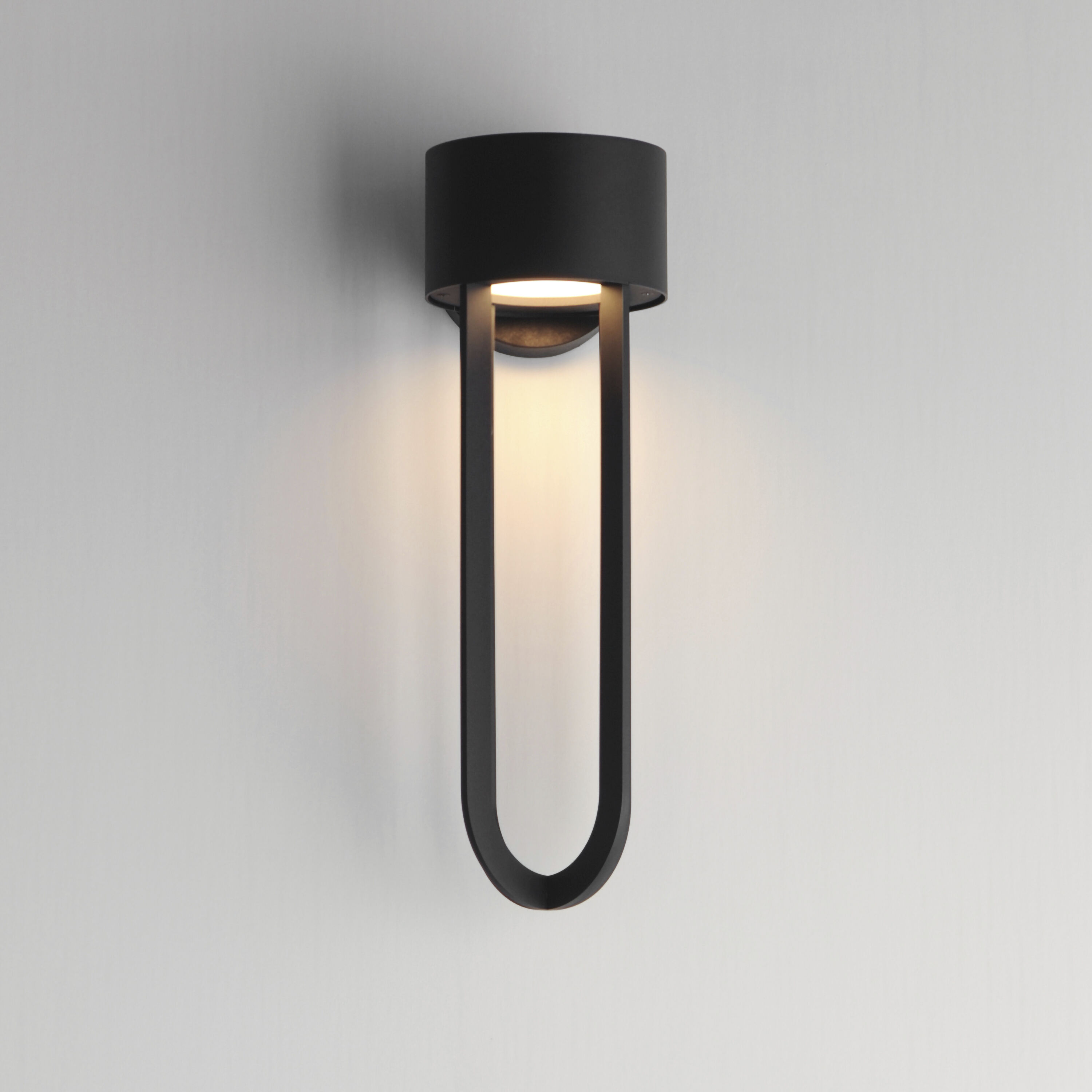 Quayside VX LED 18 inch Black Outdoor Wall Mount