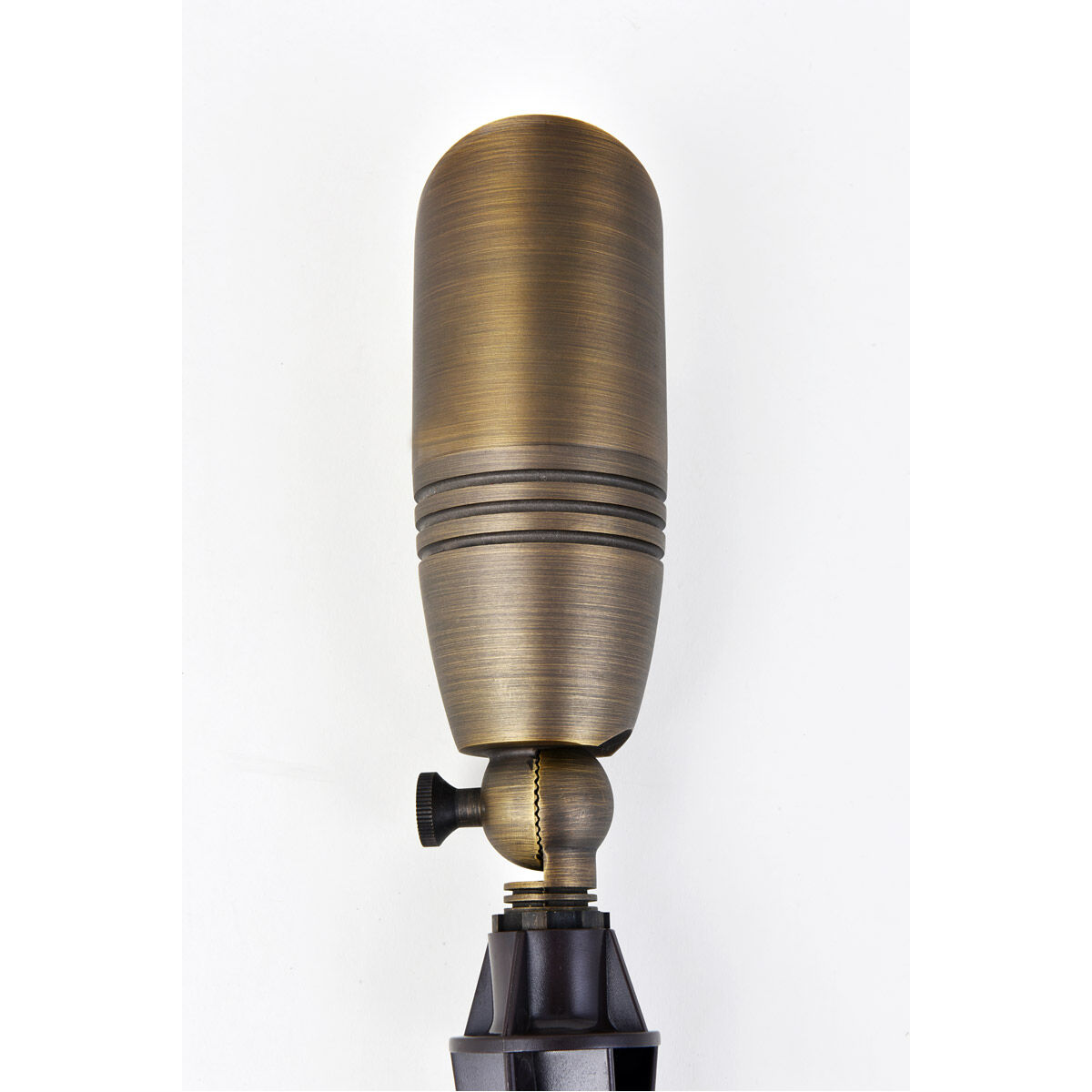 Aera 12 50.00 watt Antique Brass Landscape Light