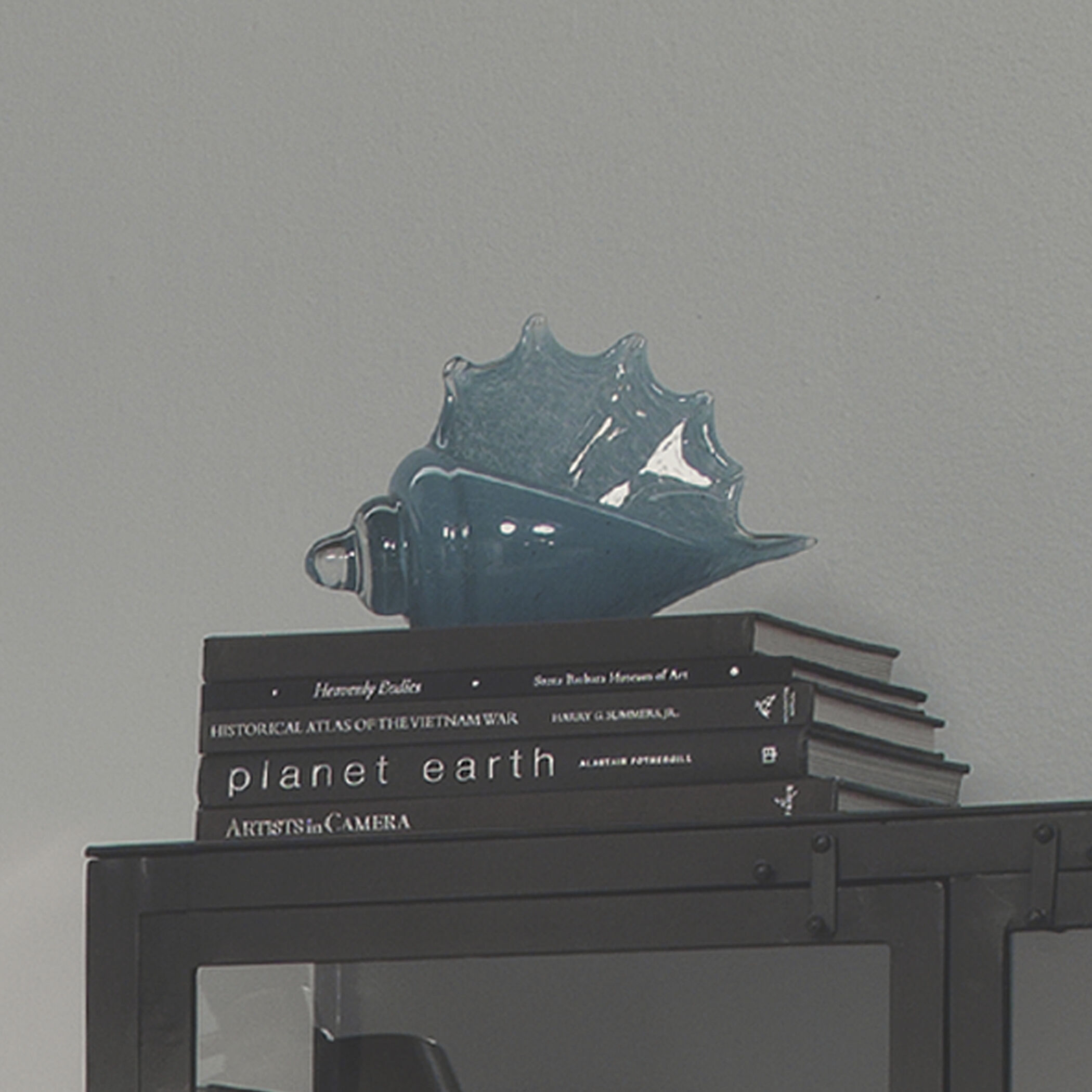 Triton Steel Blue Blown Glass Shell