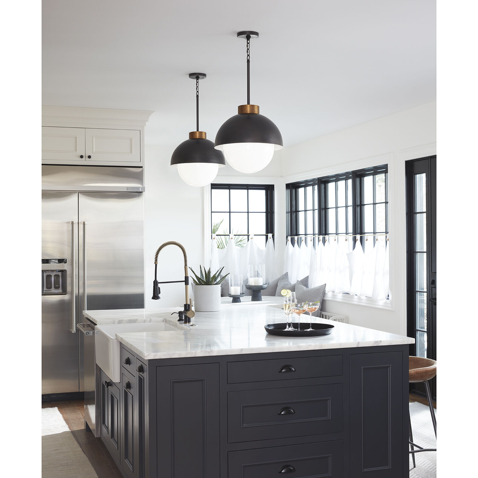 Rowe 12 X 8 inch Hurricane, Small