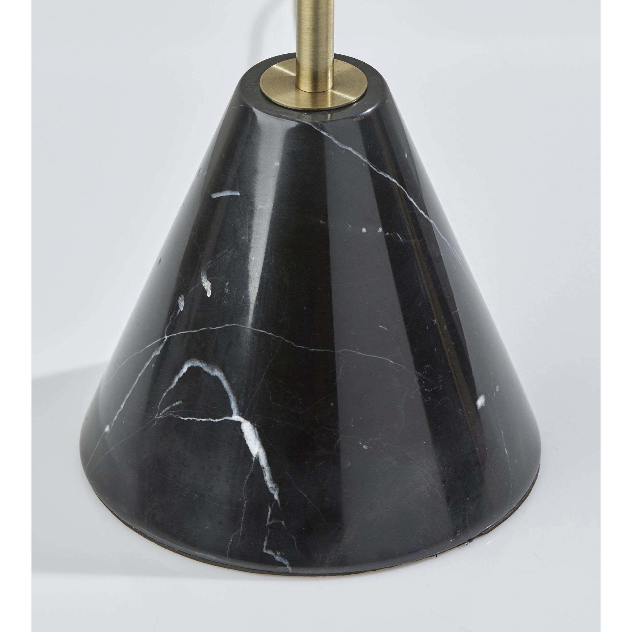 Tucker 28 inch 100.00 watt Antique Brass Table Lamp Portable Light