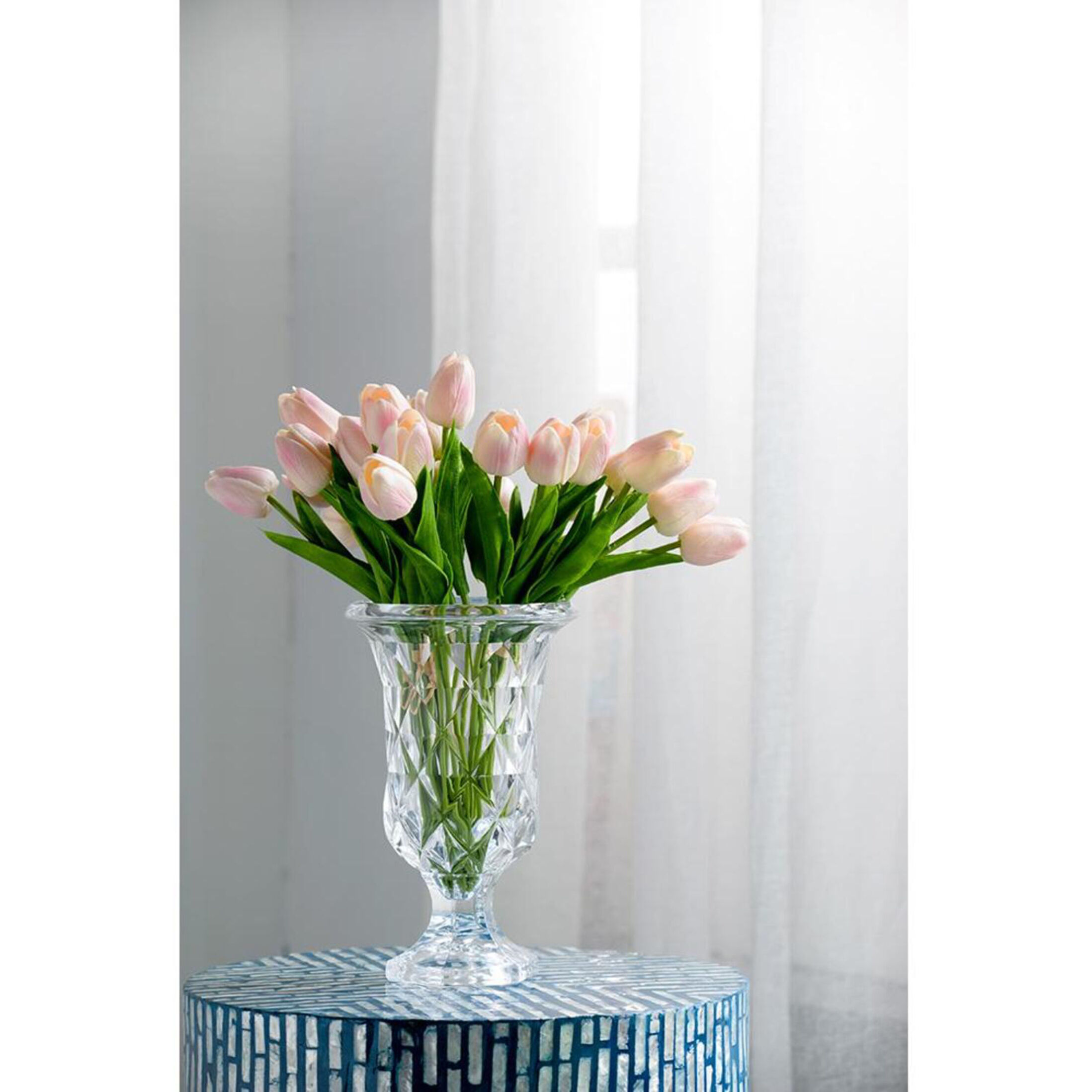 Diamond 9 inch Vase