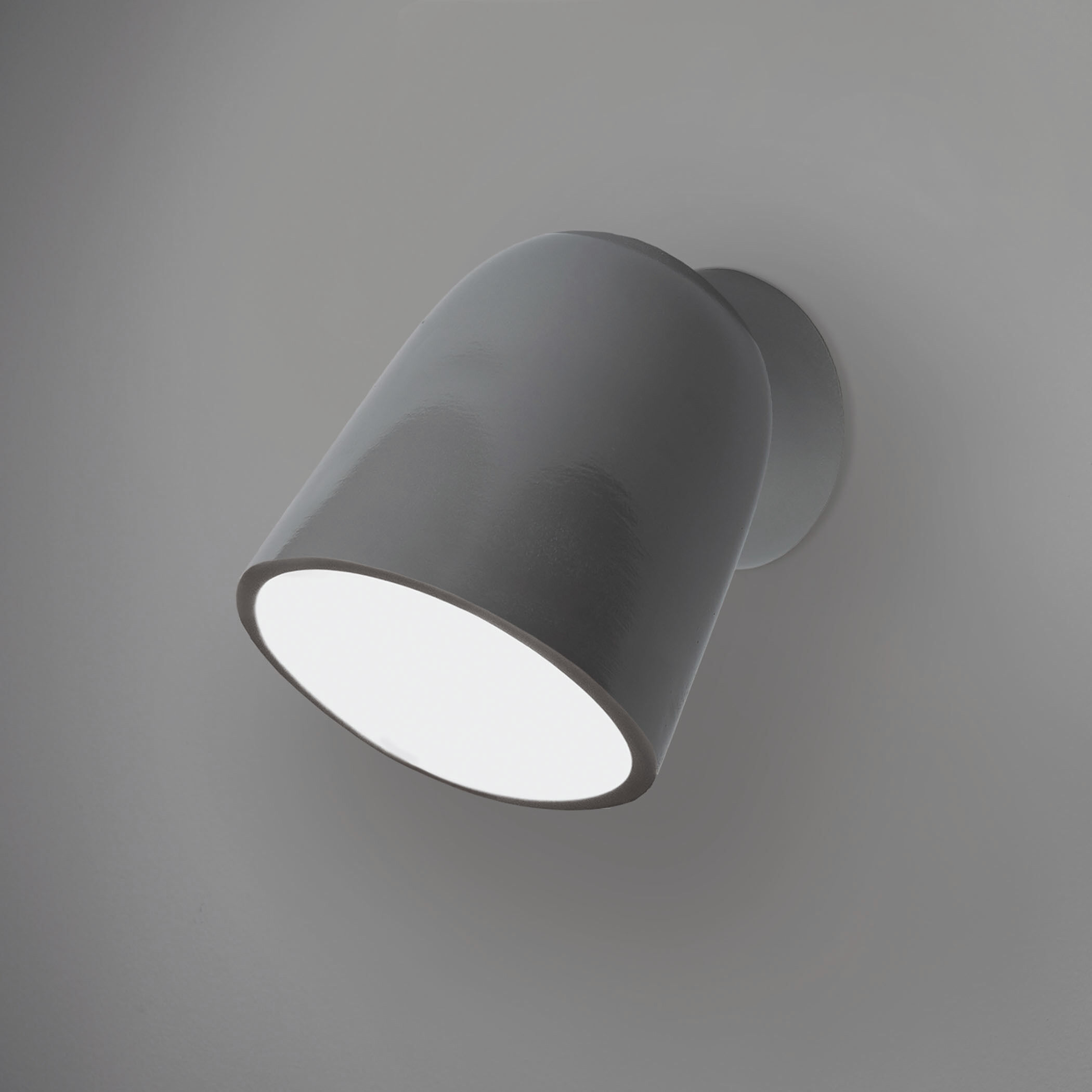 Ambiance Collection 1 Light 7.75 inch Gloss Gray Outdoor Wall Sconce