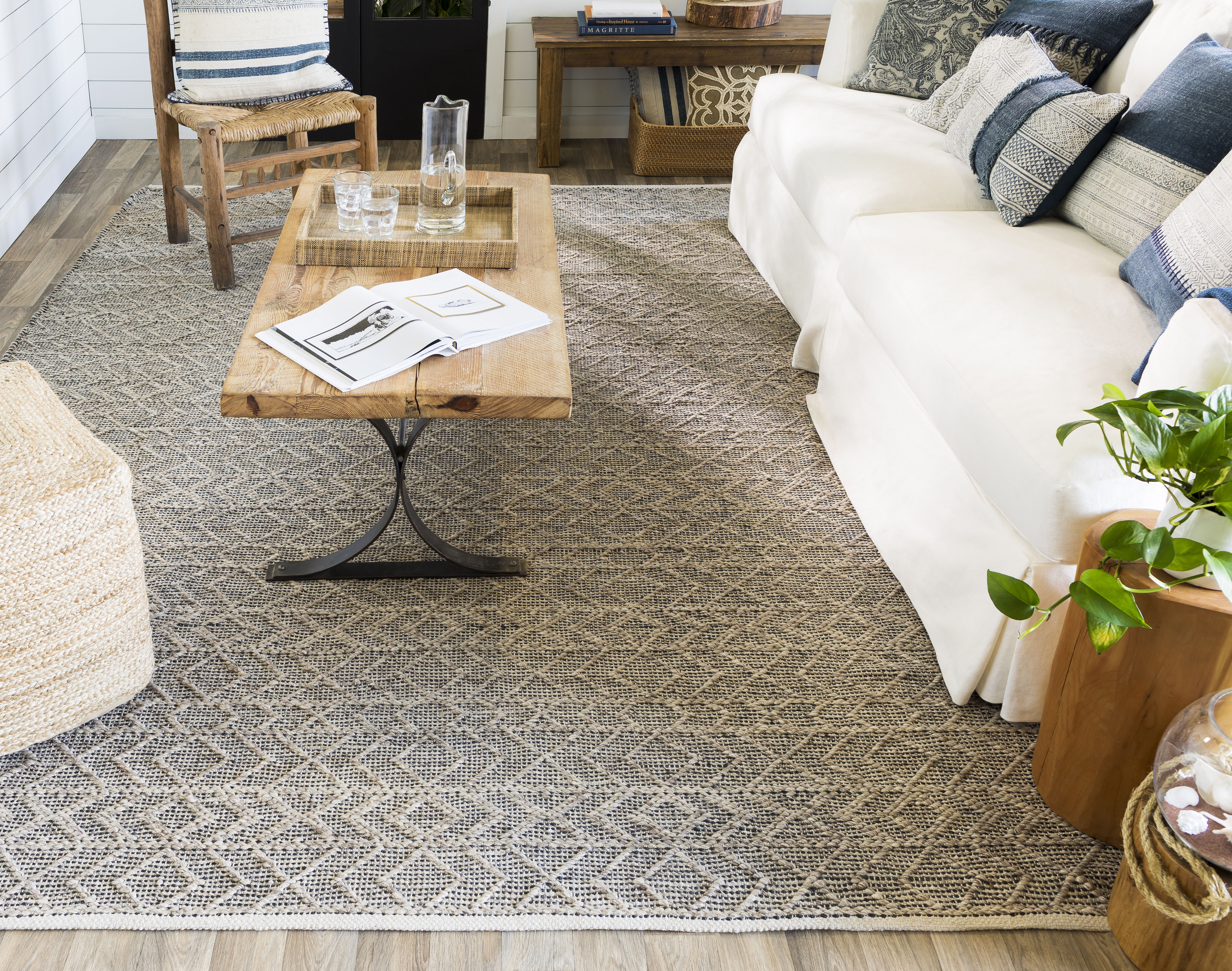 Ingrid 96 X 96 inch Black Rug in 8 Ft Square, Square