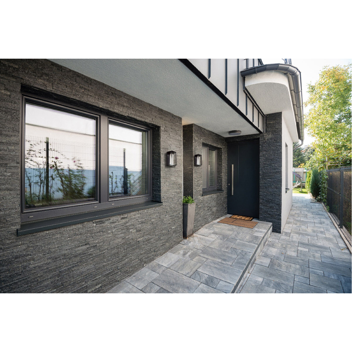 Walker Hill Outdoor Wall Sconce