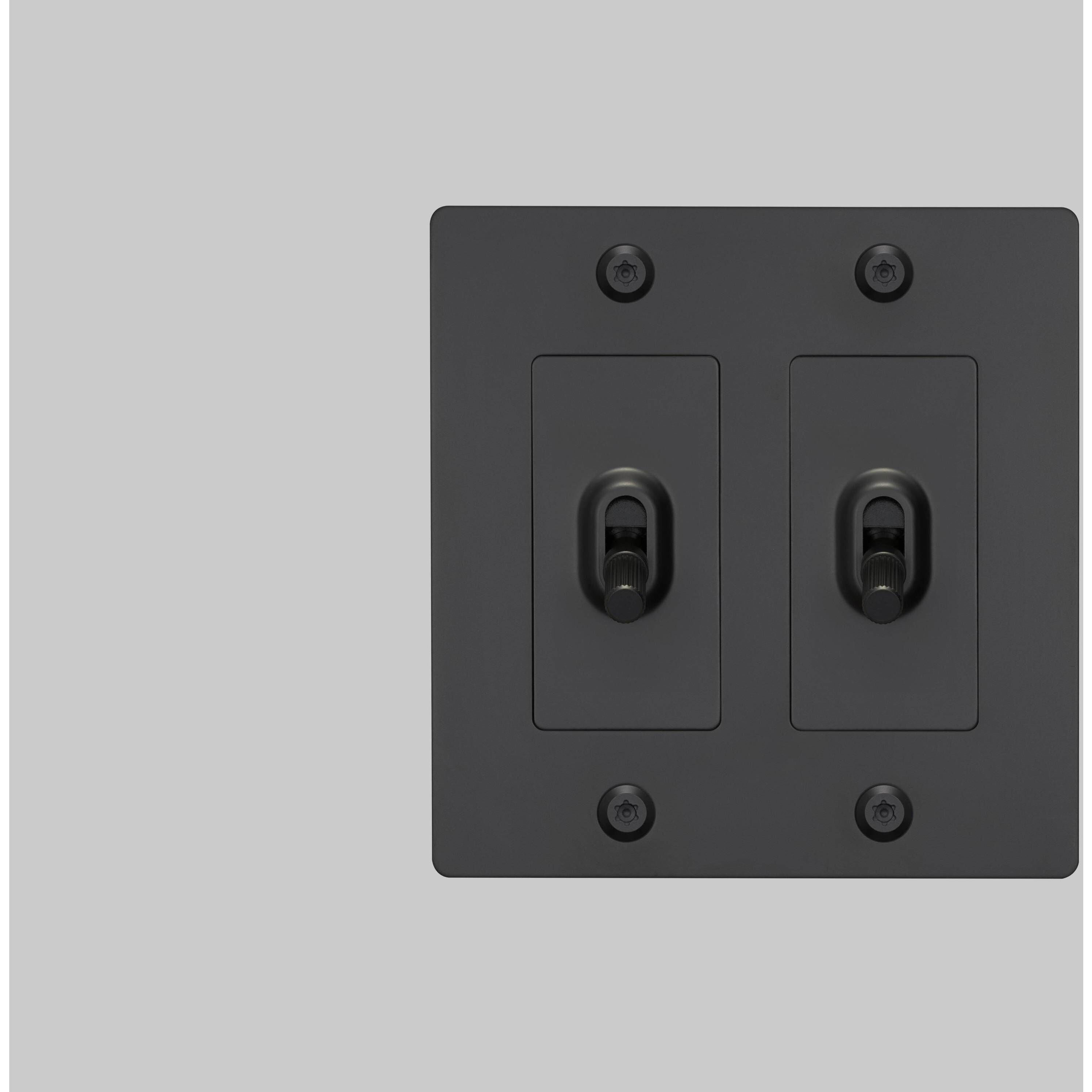 2G Toggle 120-277 Black Light Switch