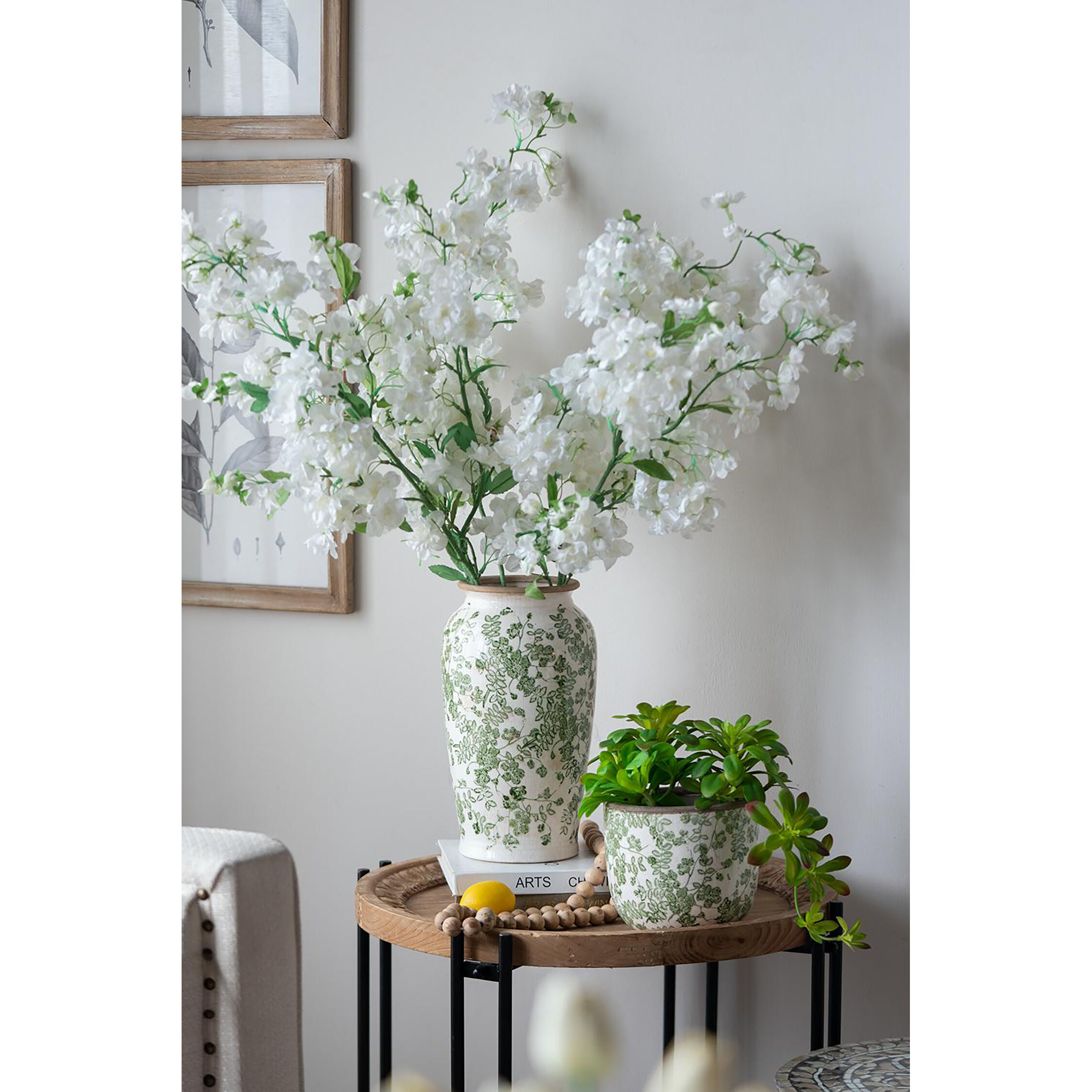 Flower Green and White Planter