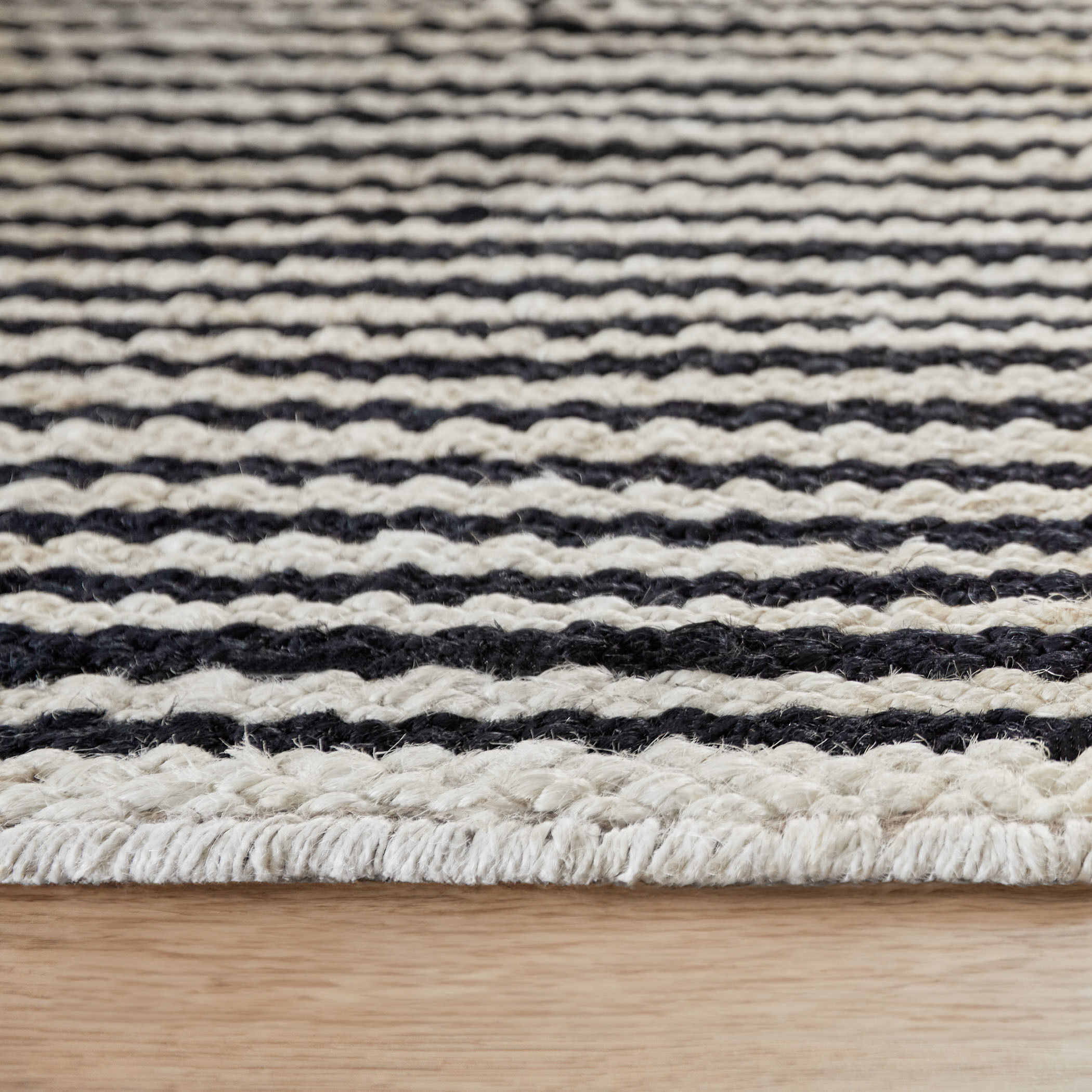 Ganges 114 X 79 inch Black/Natural Rug in 6 x 9