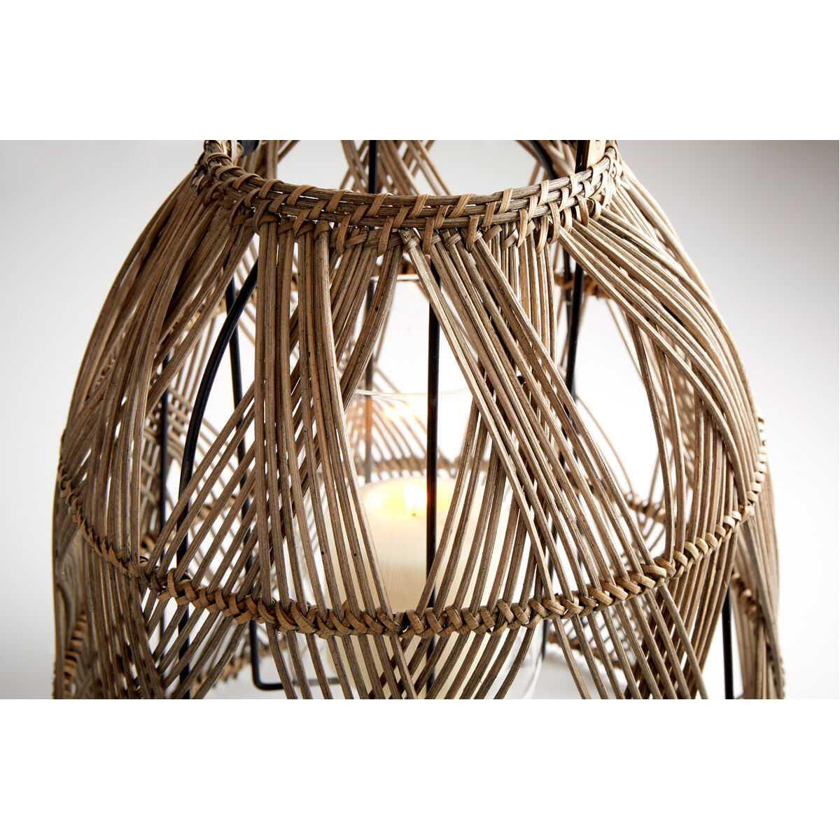 Clydesdale 21 X 12 inch Candleholder, Large