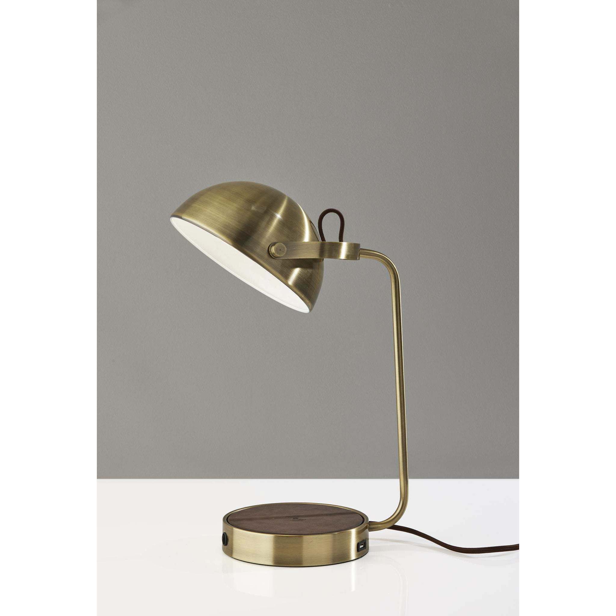 Brooks 18 inch 40.00 watt Antique Brass Desk Lamp Portable Light, with AdessoCharge