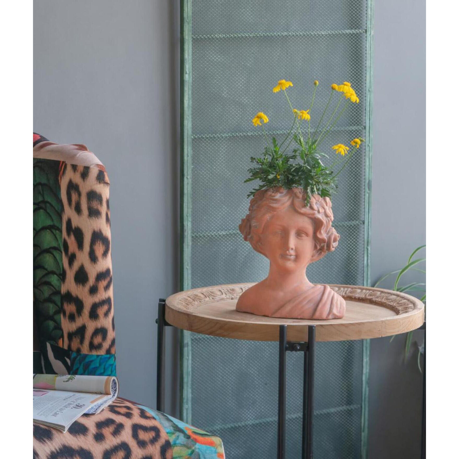 Shelby 19.5 inch Cream Patio Stool