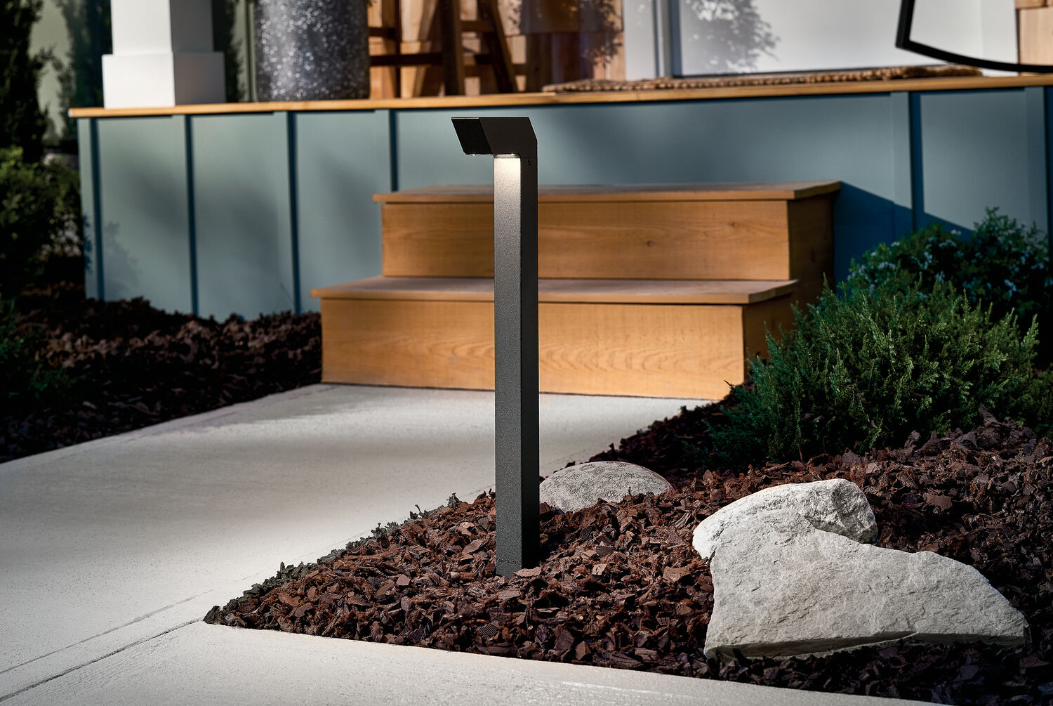 Independence 12 11.60 watt Textured Black Landscape 12V Path & Spread