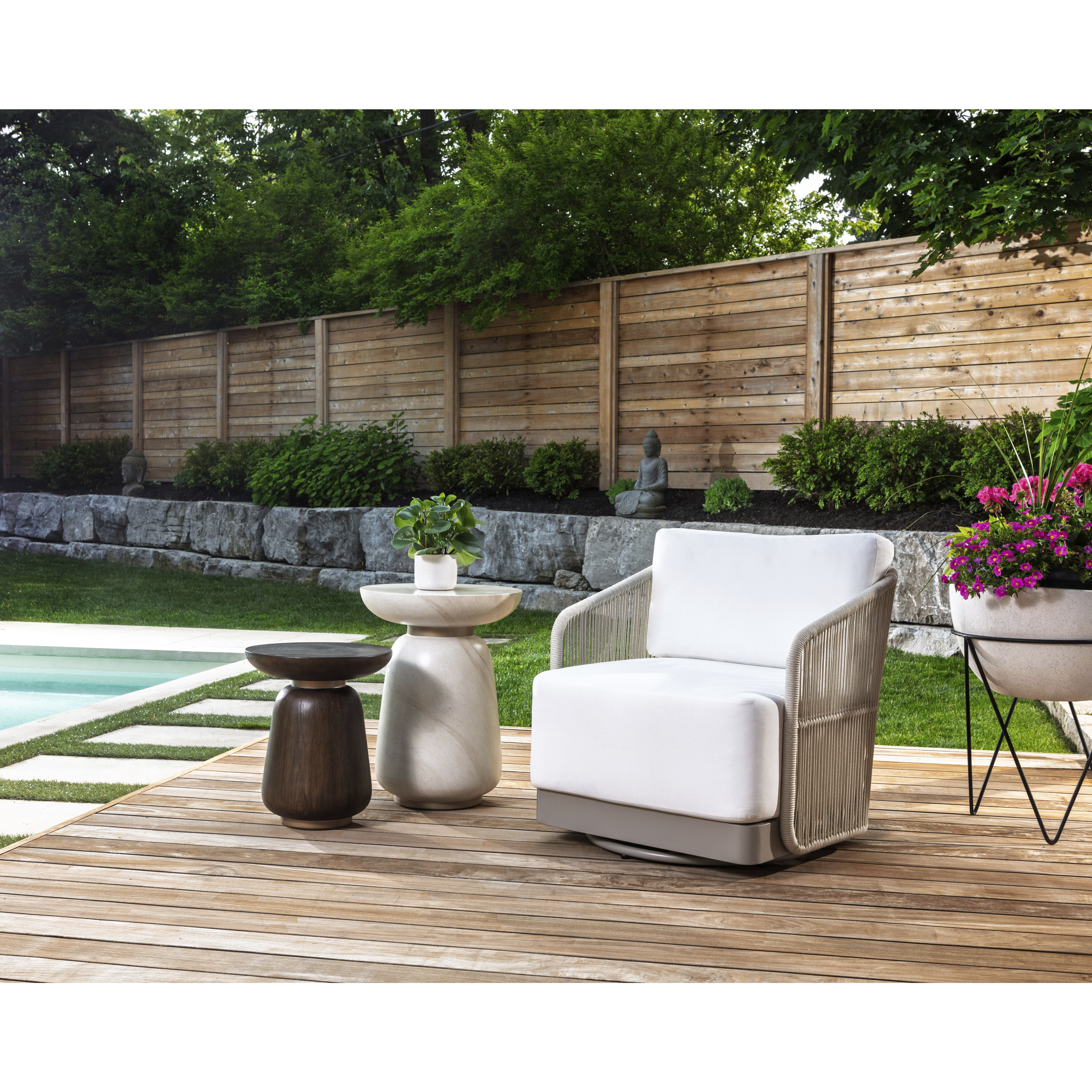 Allariz Greige / Stinson White Outdoor Swivel Armchair, Swivel
