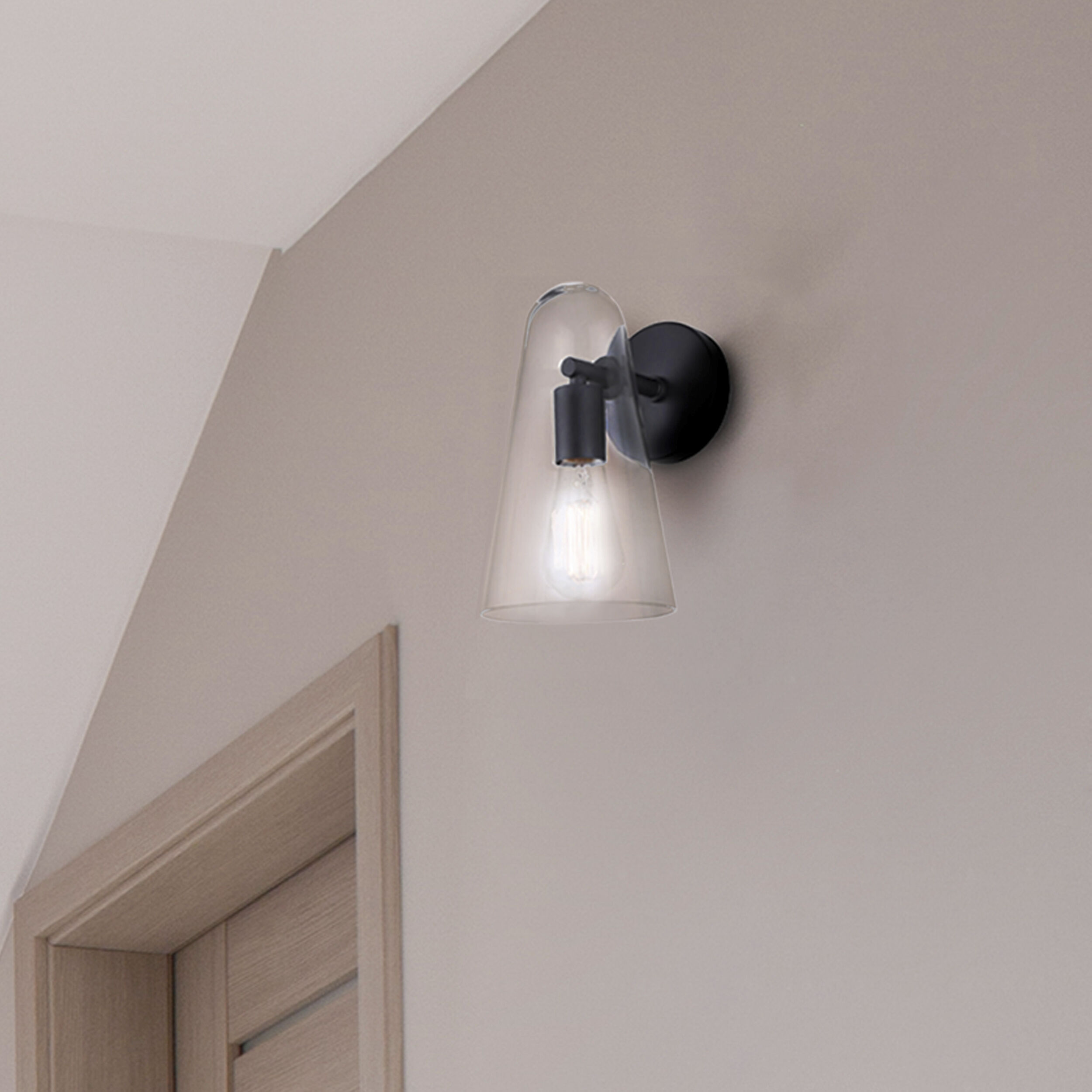 Luisa Sconce Wall Light in Black