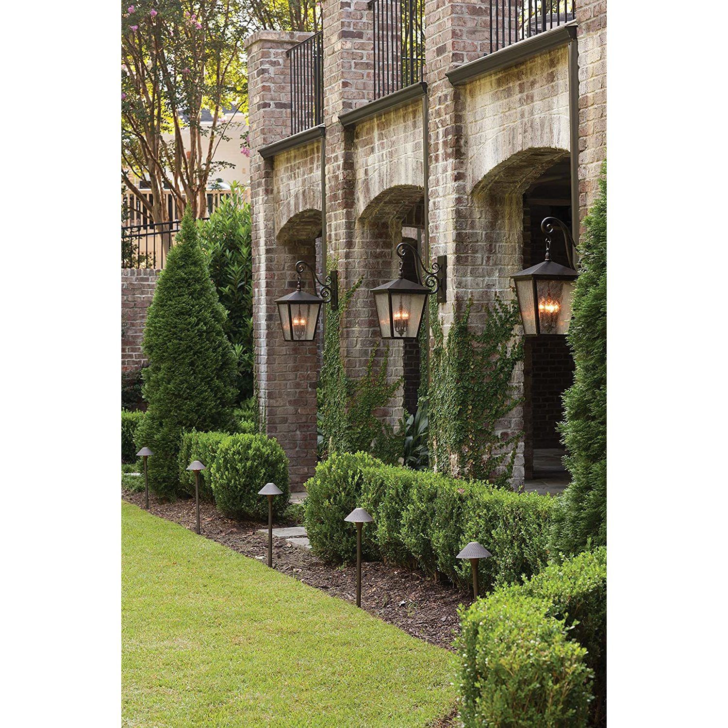 Hinkley outdoor path lighting 2025